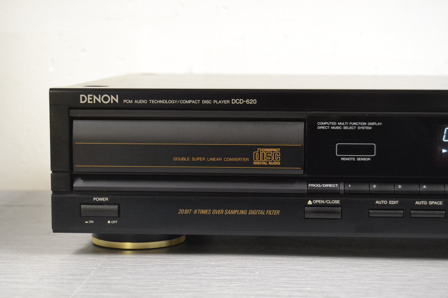 Denon DCD-620 Single CD Player * Remote Control