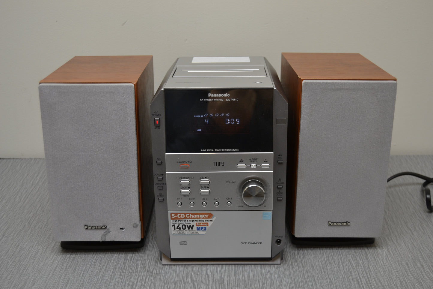 Panasonic SA-PM19 Mini Stereo System * Cd, Cassette, Radio & Speakers