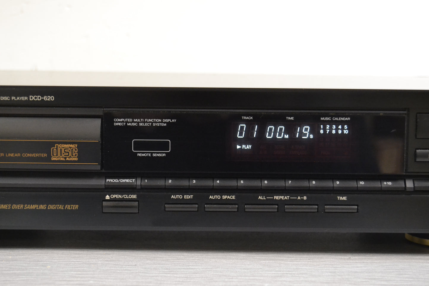 Denon DCD-620 Single CD Player * Remote Control