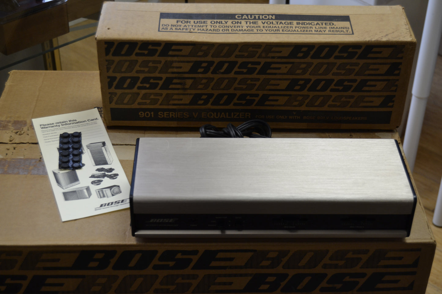 Bose 901 Series V in Boxes Fully Refoamed * Equalizer in Box fully Recapped *