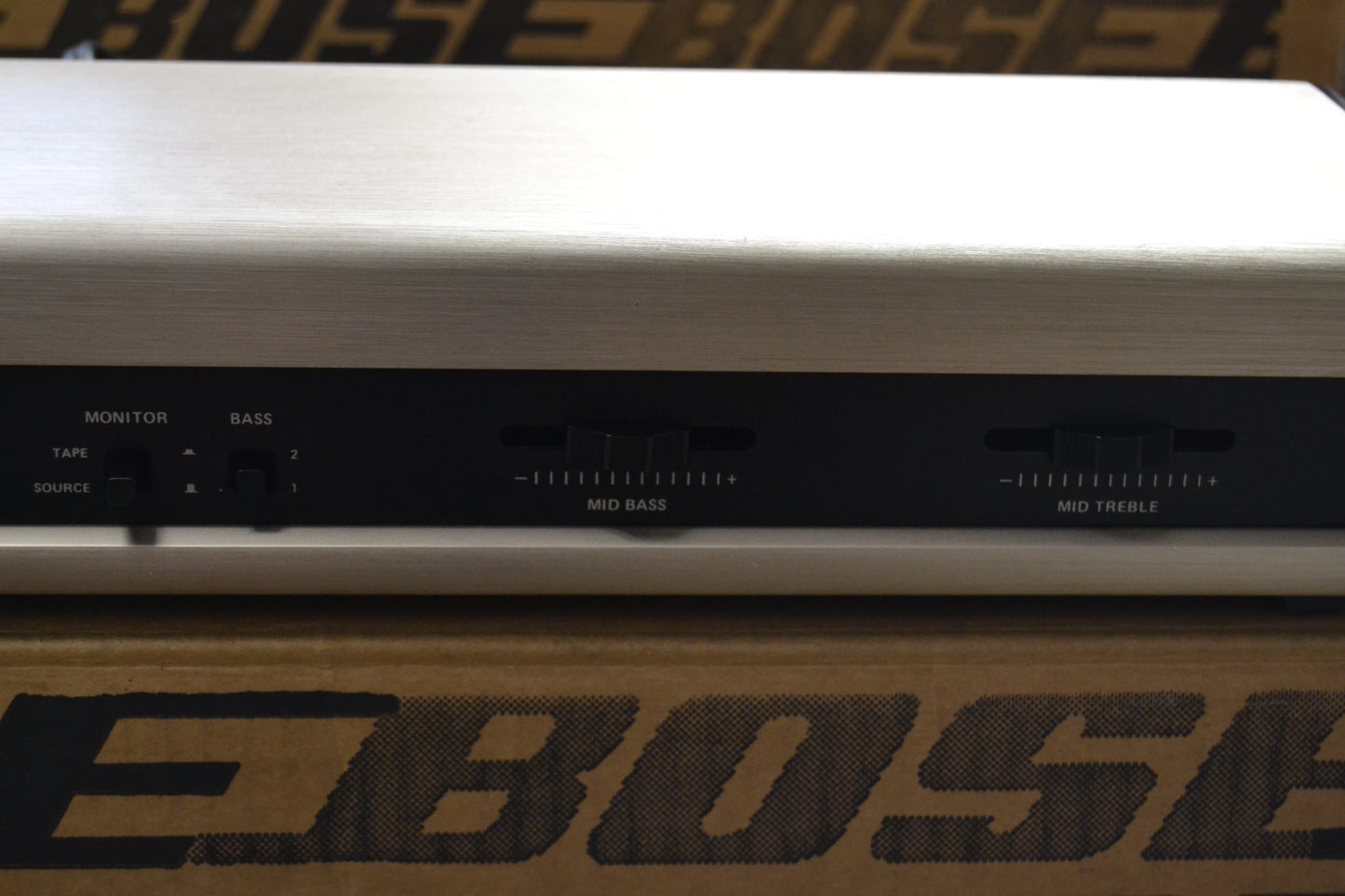 Bose 901 Series V in Boxes Fully Refoamed * Equalizer in Box fully Recapped *