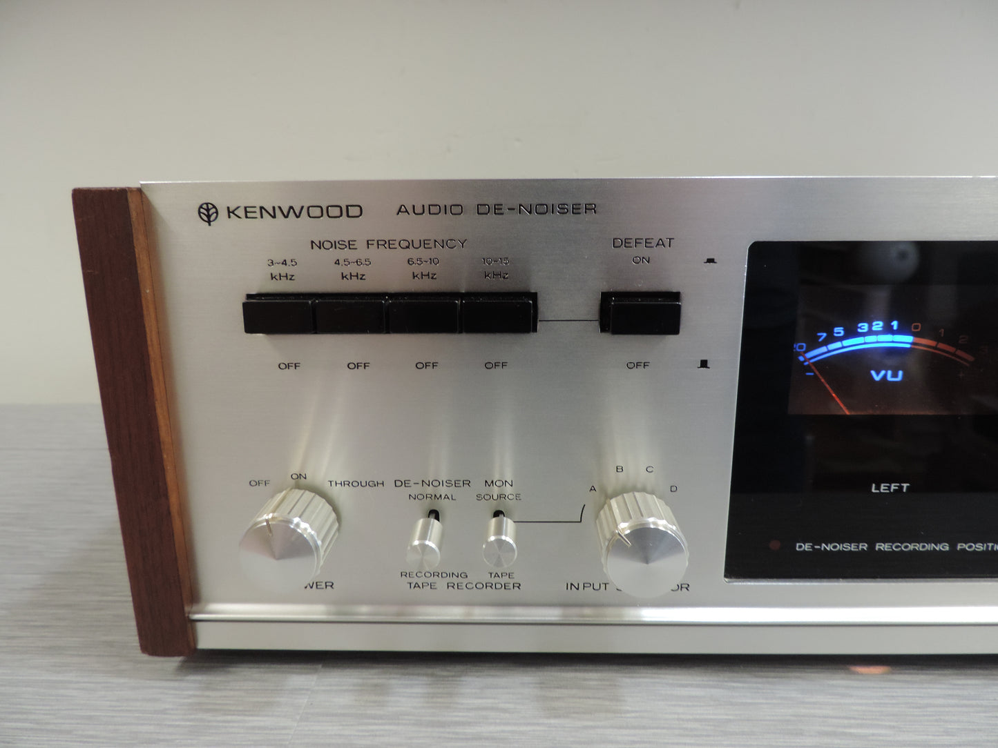 Kenwood KF-8011 Solid State Audio De-Noiser (1971-74) * Fully Rebuilt & Recapped *