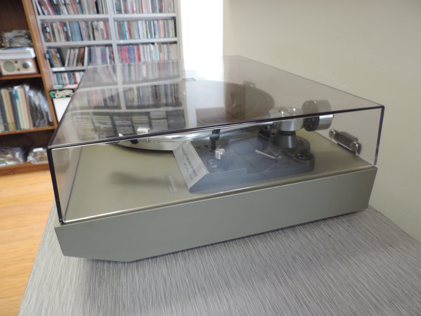 Technics SL-20 Belt Drive Turntable