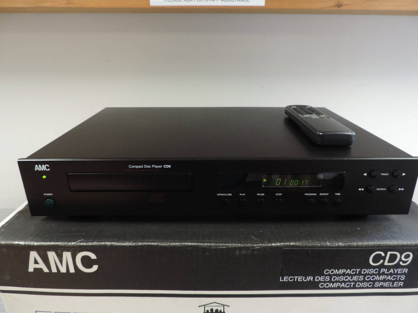 AMC by Veltronics London * CD9 SIngle Cd Player * Remote * Box