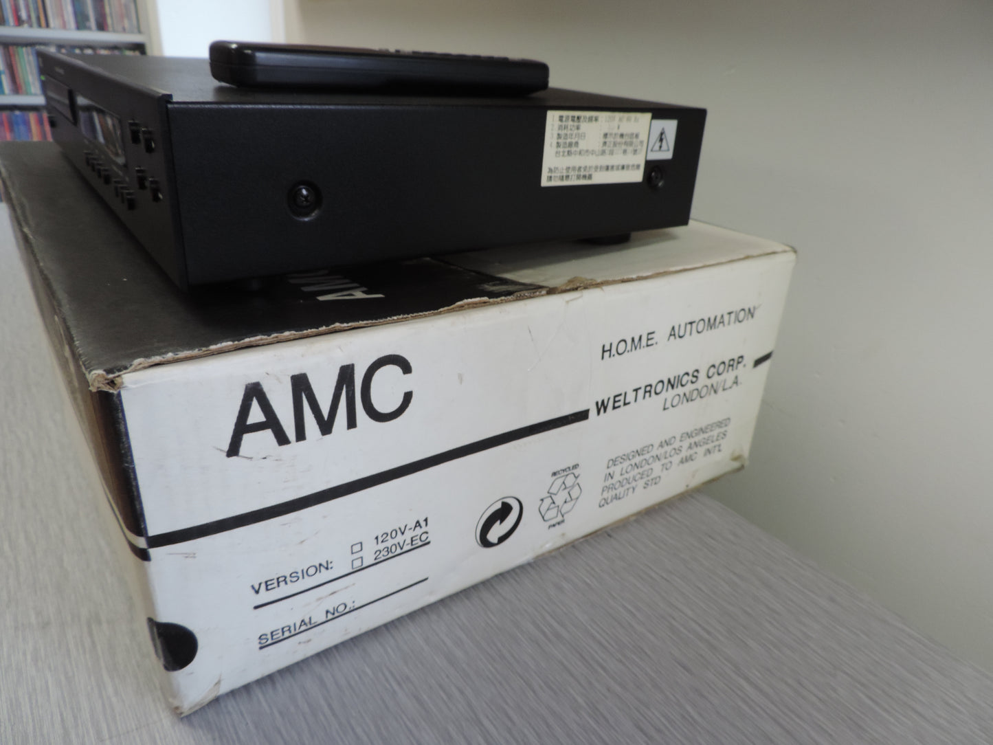 AMC by Veltronics London * CD9 SIngle Cd Player * Remote * Box