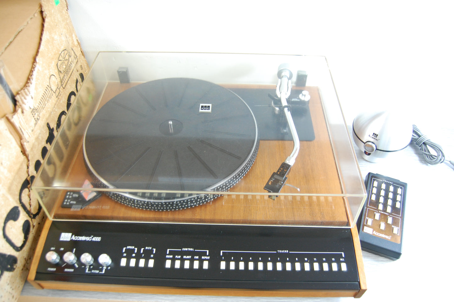 ADC Accutrac 4000 Programmable Turntable - Remote Control - Box