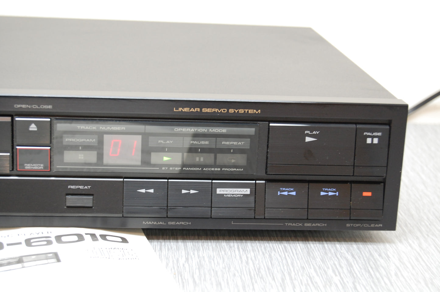 Pioneer PD-6010 Single CD Player * Remote * Manual * 1985