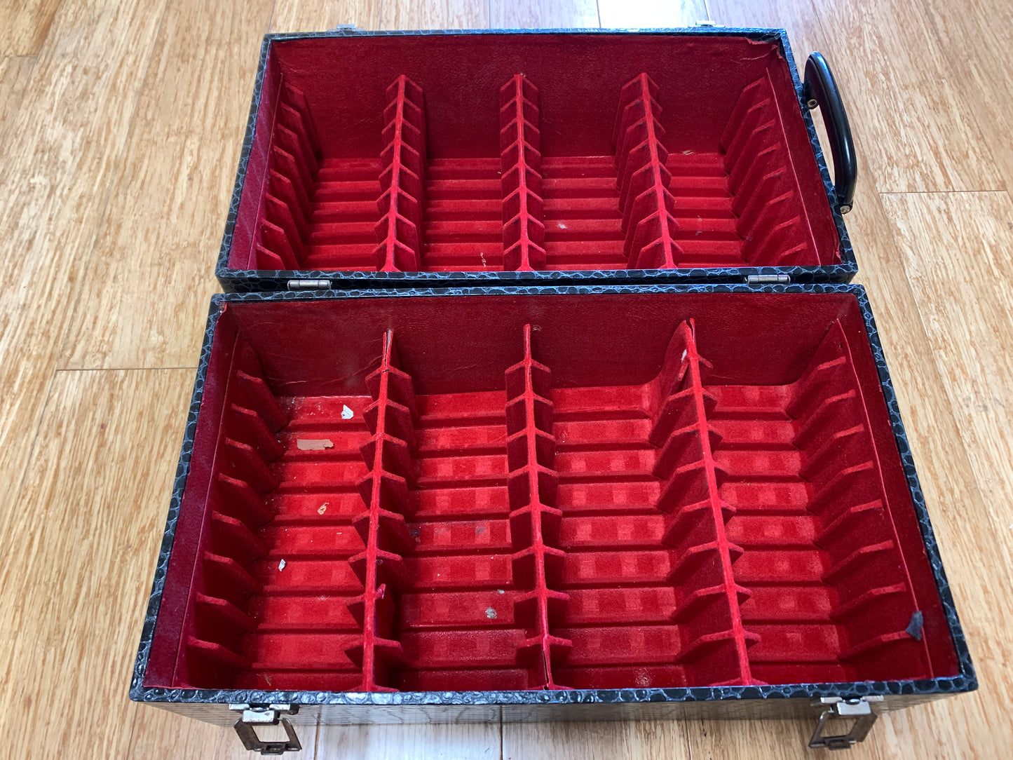 72 8-track carrying case