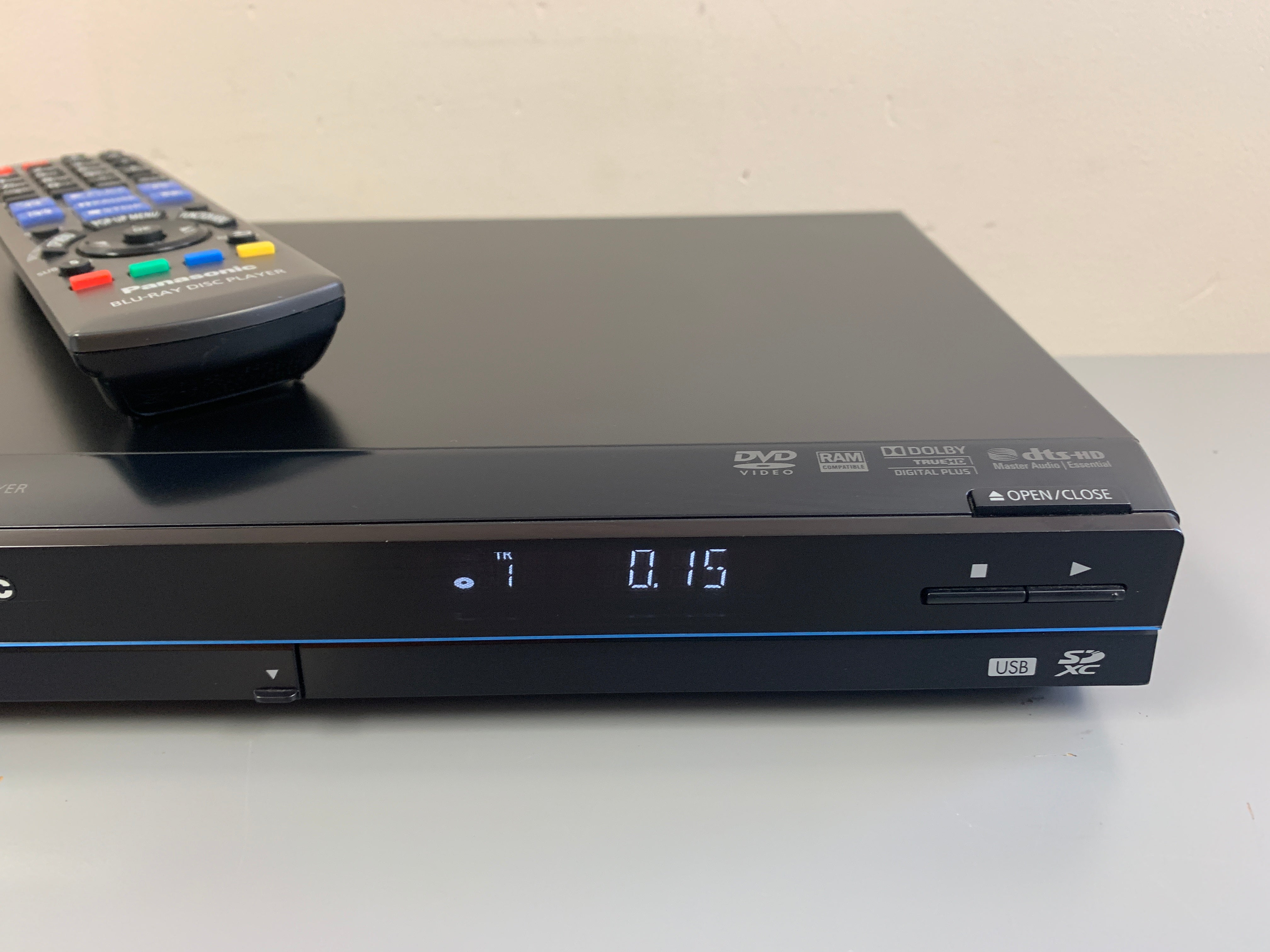 Panasonic DMP-BD65 Blu-Ray Player * Remote * Manual