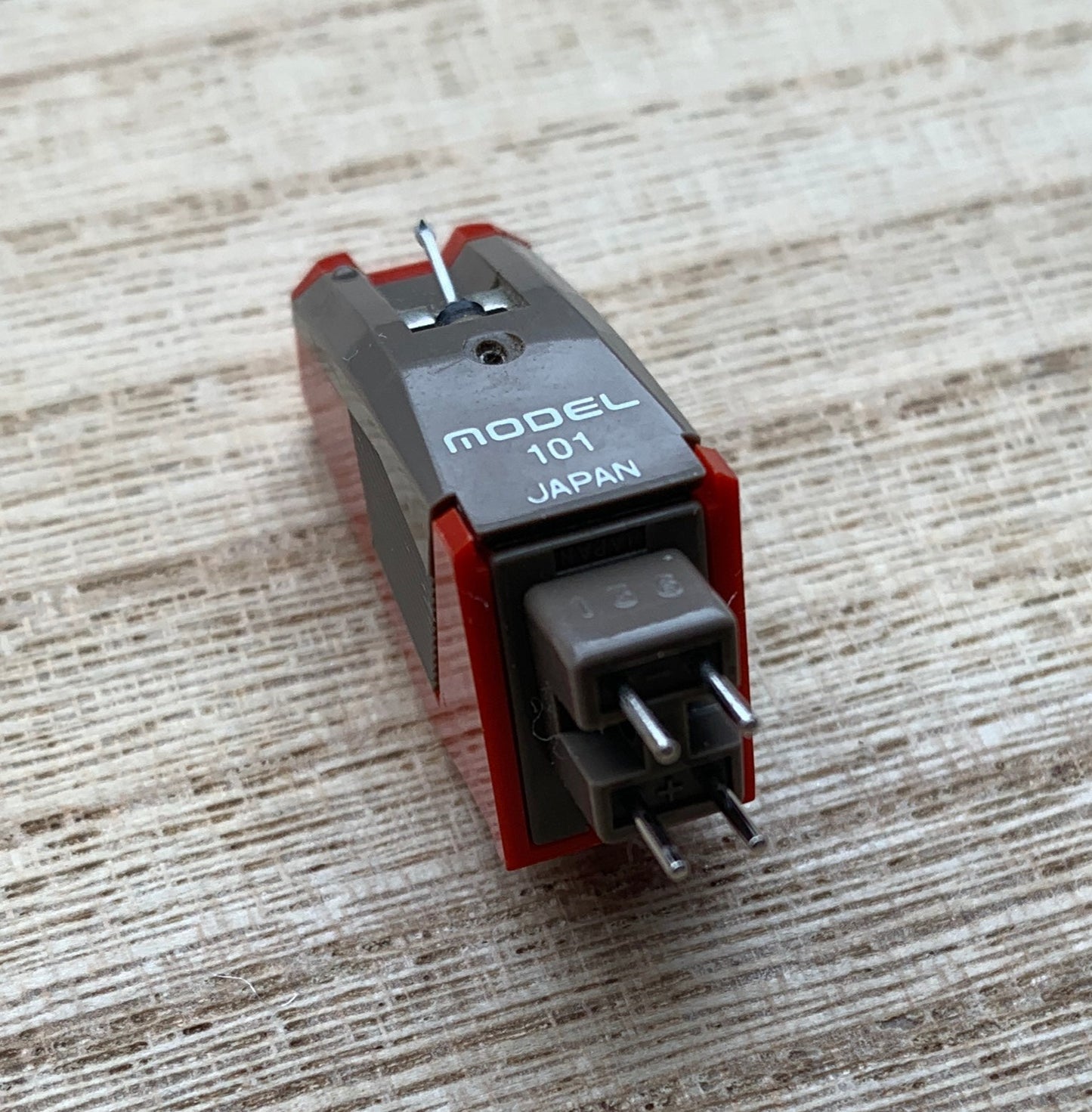 Model 101 Phono Cartridge * Stylus