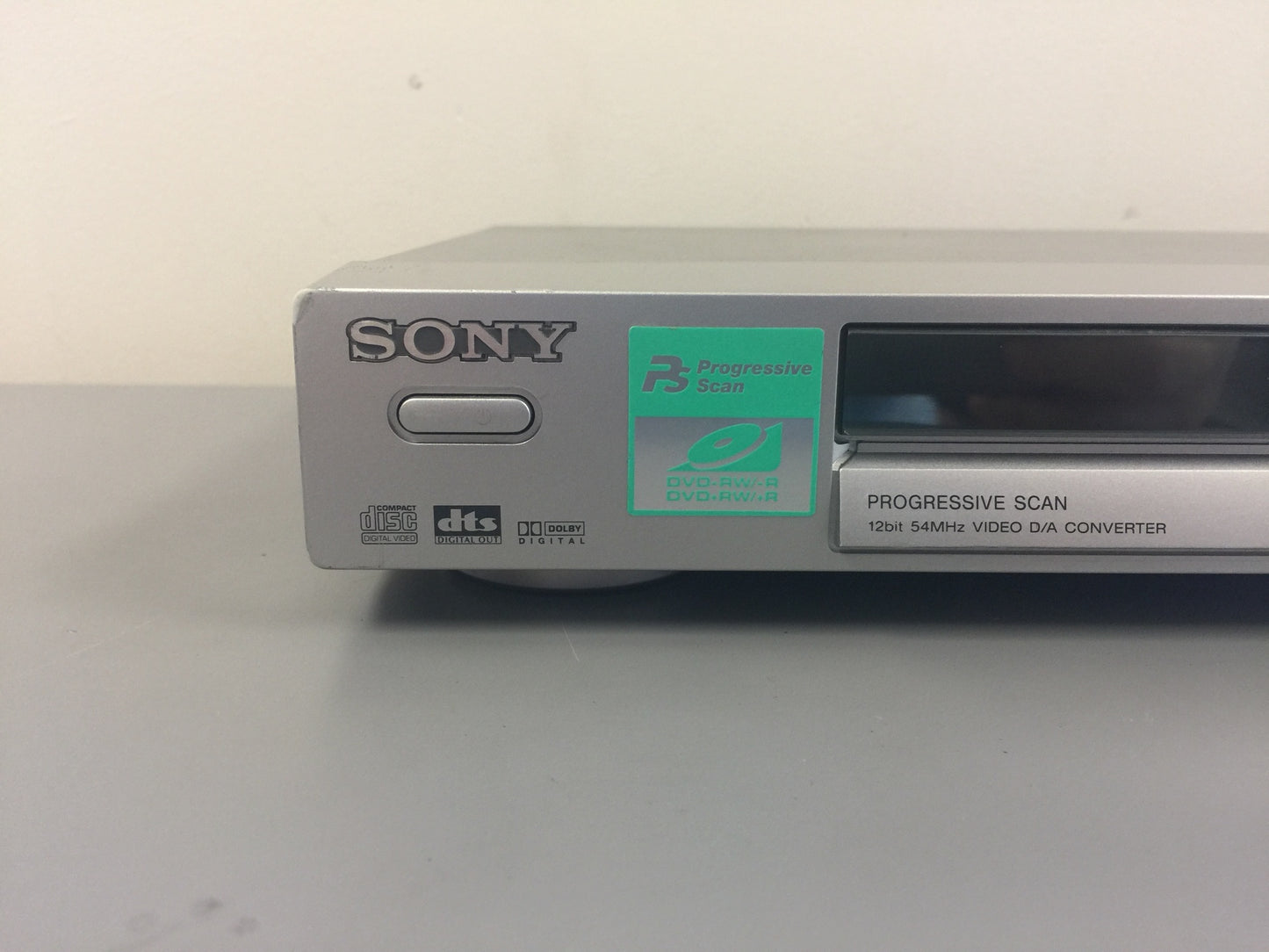 Sony DVP-NS425P CD DVD Player