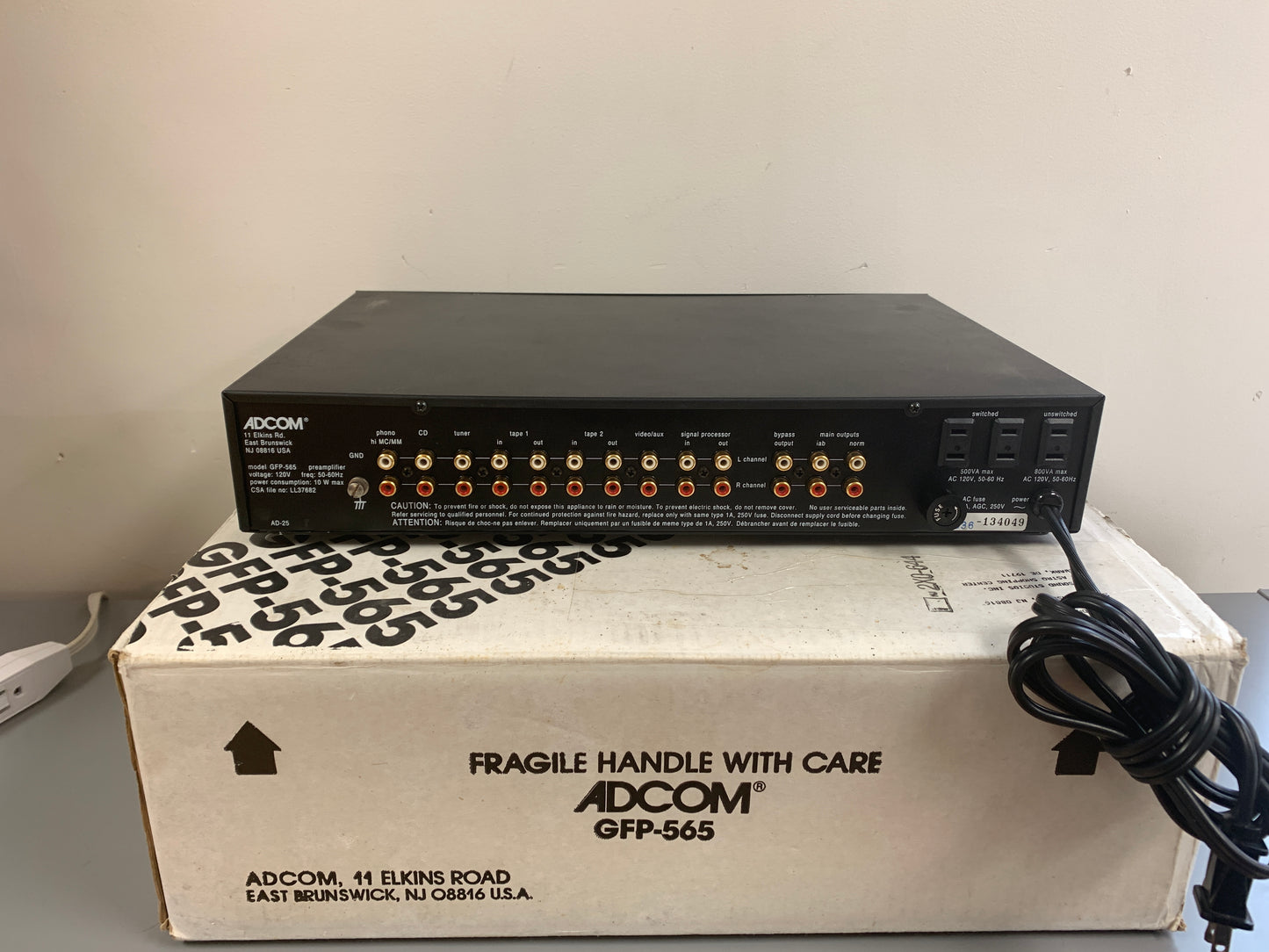 Adcom GFP-565 Stereo Preamp *Box *Manual