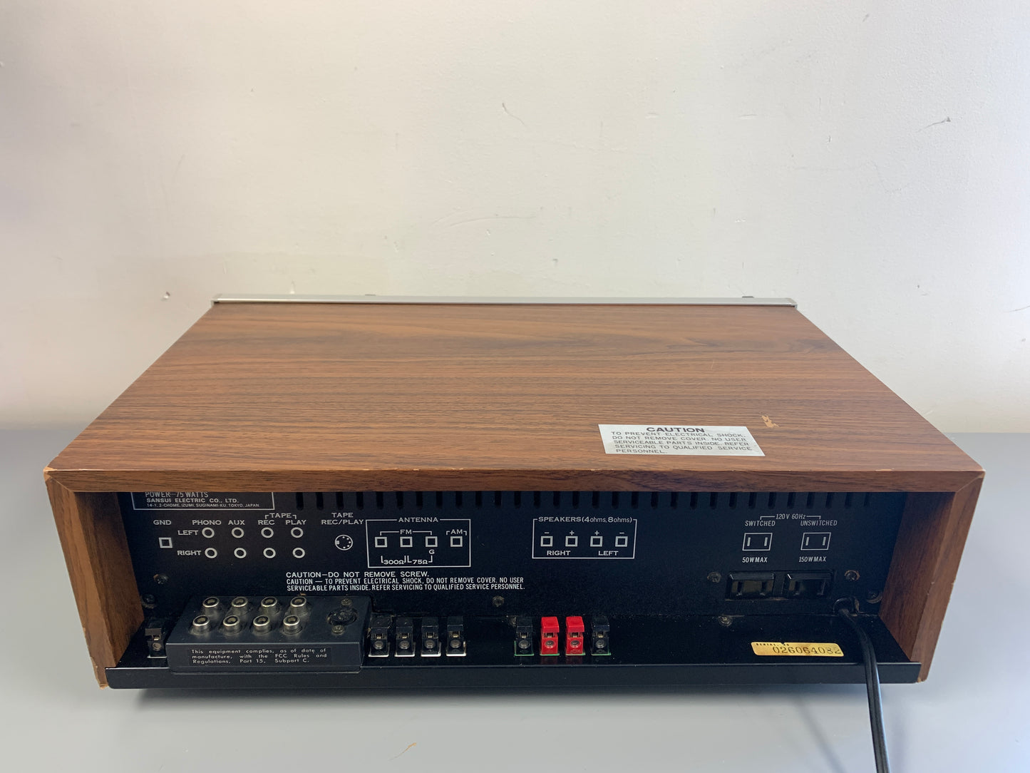 Sansui 221 Stereo Receiver