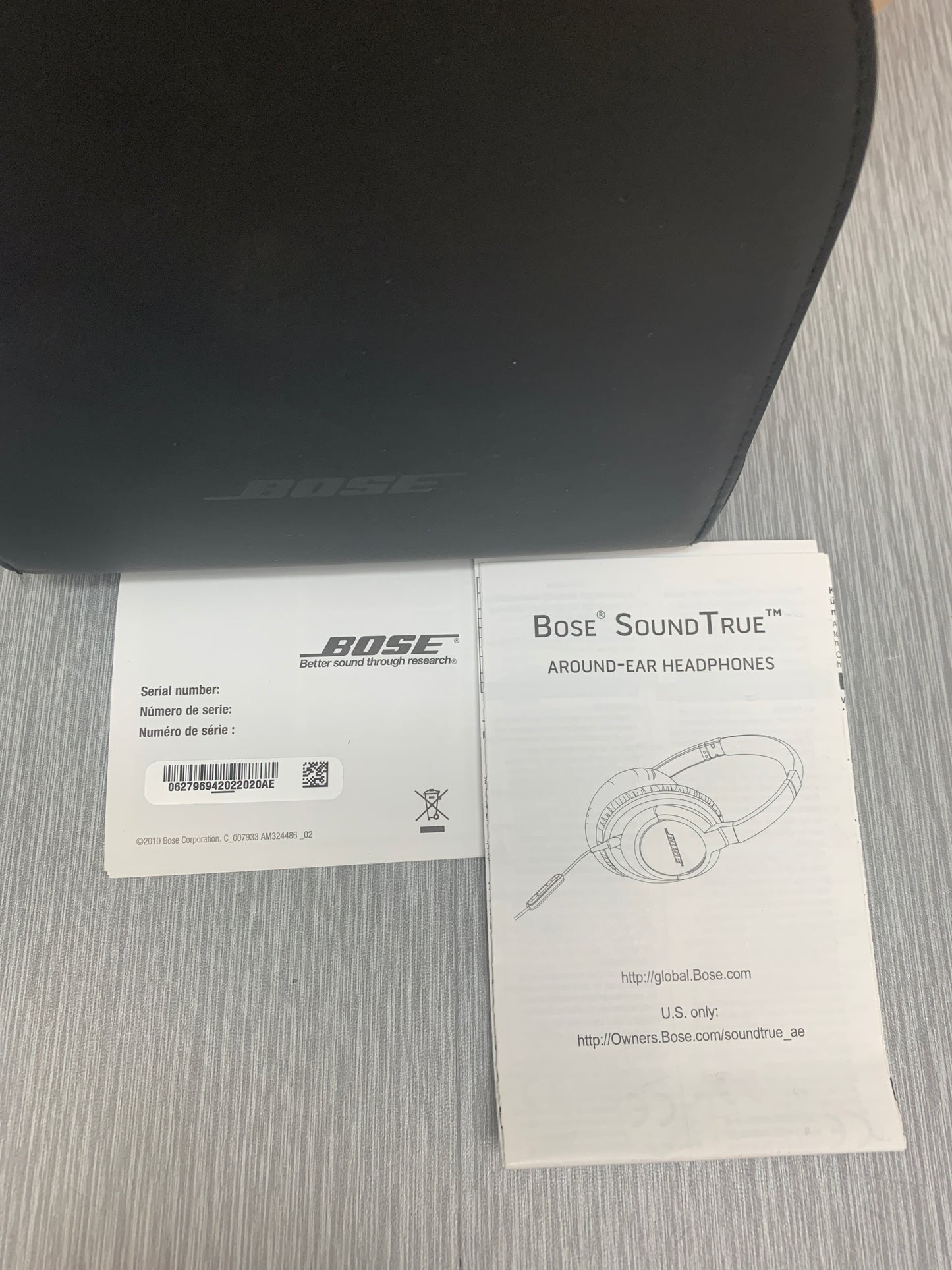 Bose SoundTrue Around-Ear Headphones w/ Case & Instructions