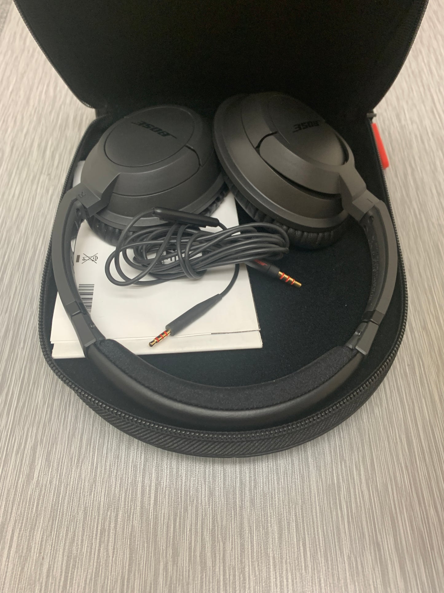 Bose SoundTrue Around-Ear Headphones w/ Case & Instructions