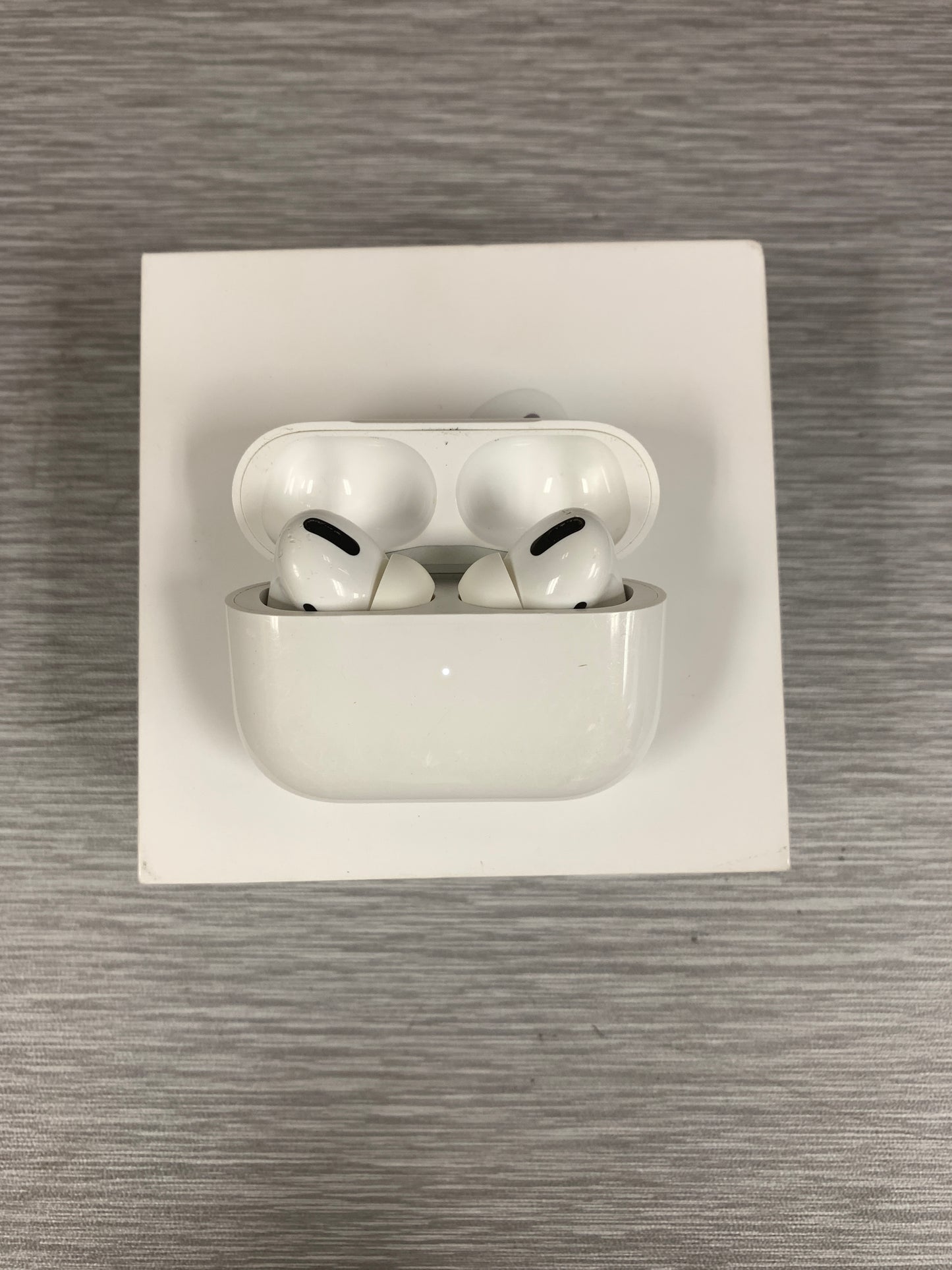 AirPod Pro 2 w/ all accessories