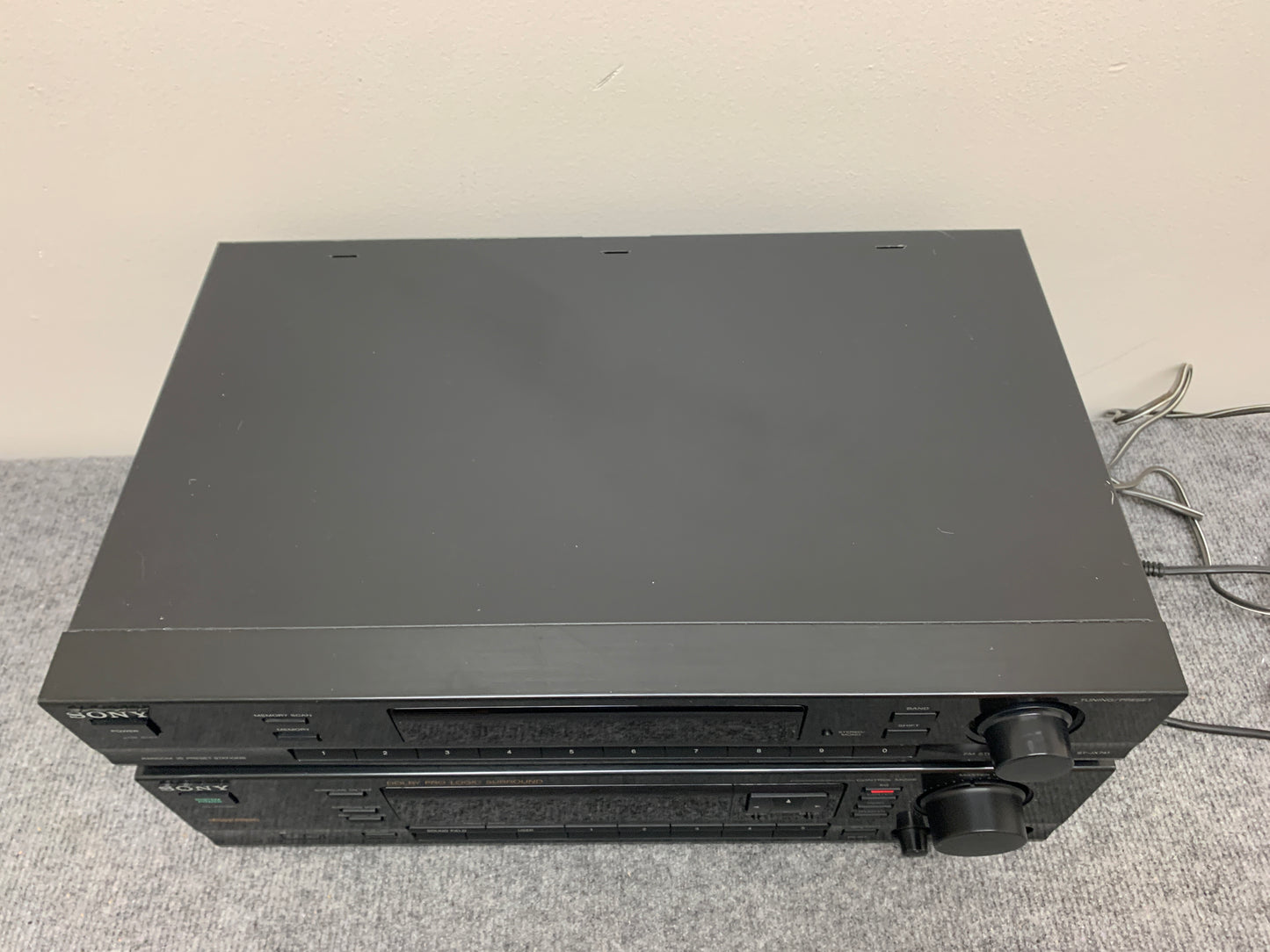 Sony TA-E741 Preamplifier & St-JX741 Tuner