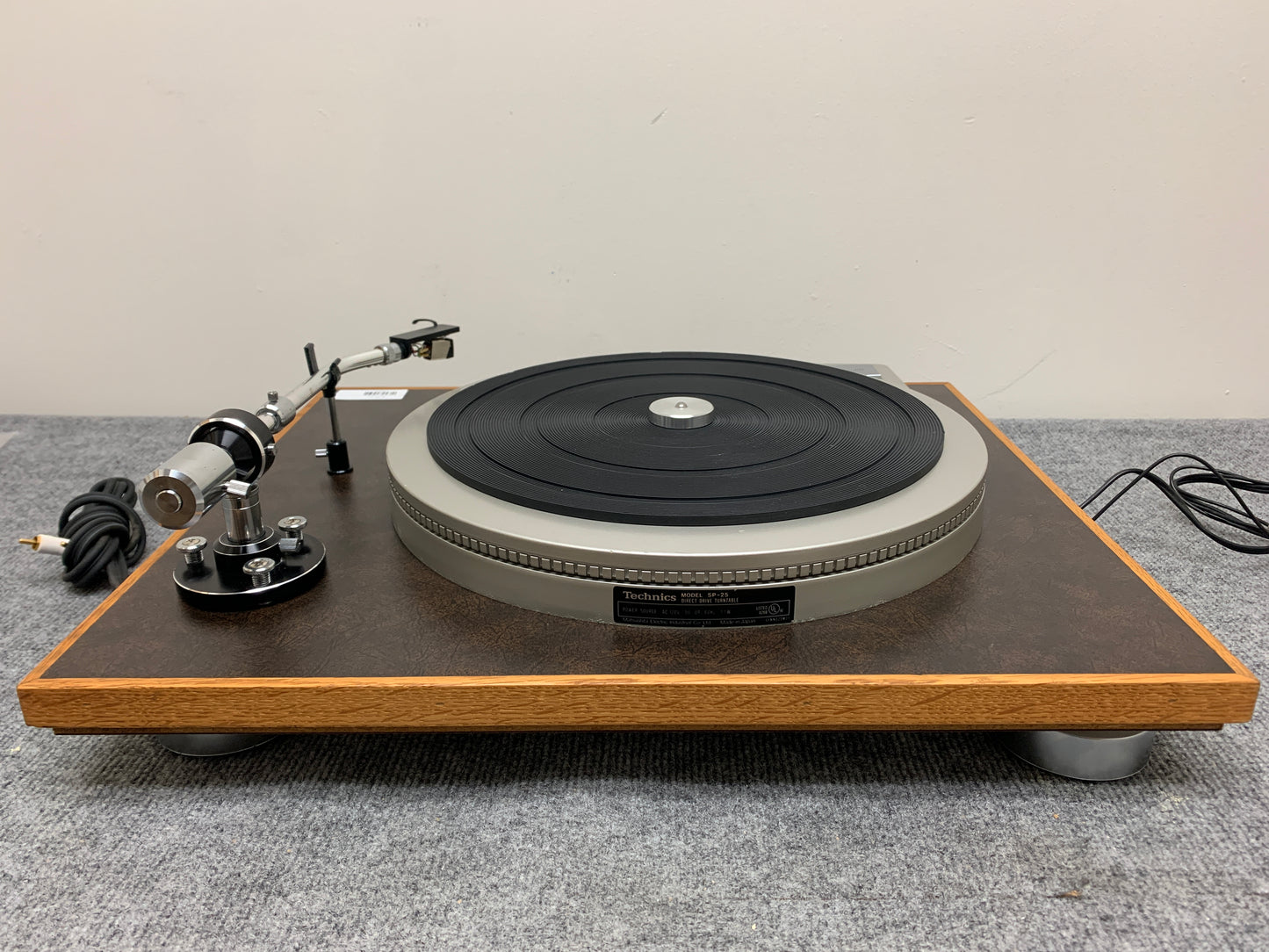 Technics SP-25 Turntable * Audio Technica ToneArm * Custom Built Base * Stanton 680E Cartridge