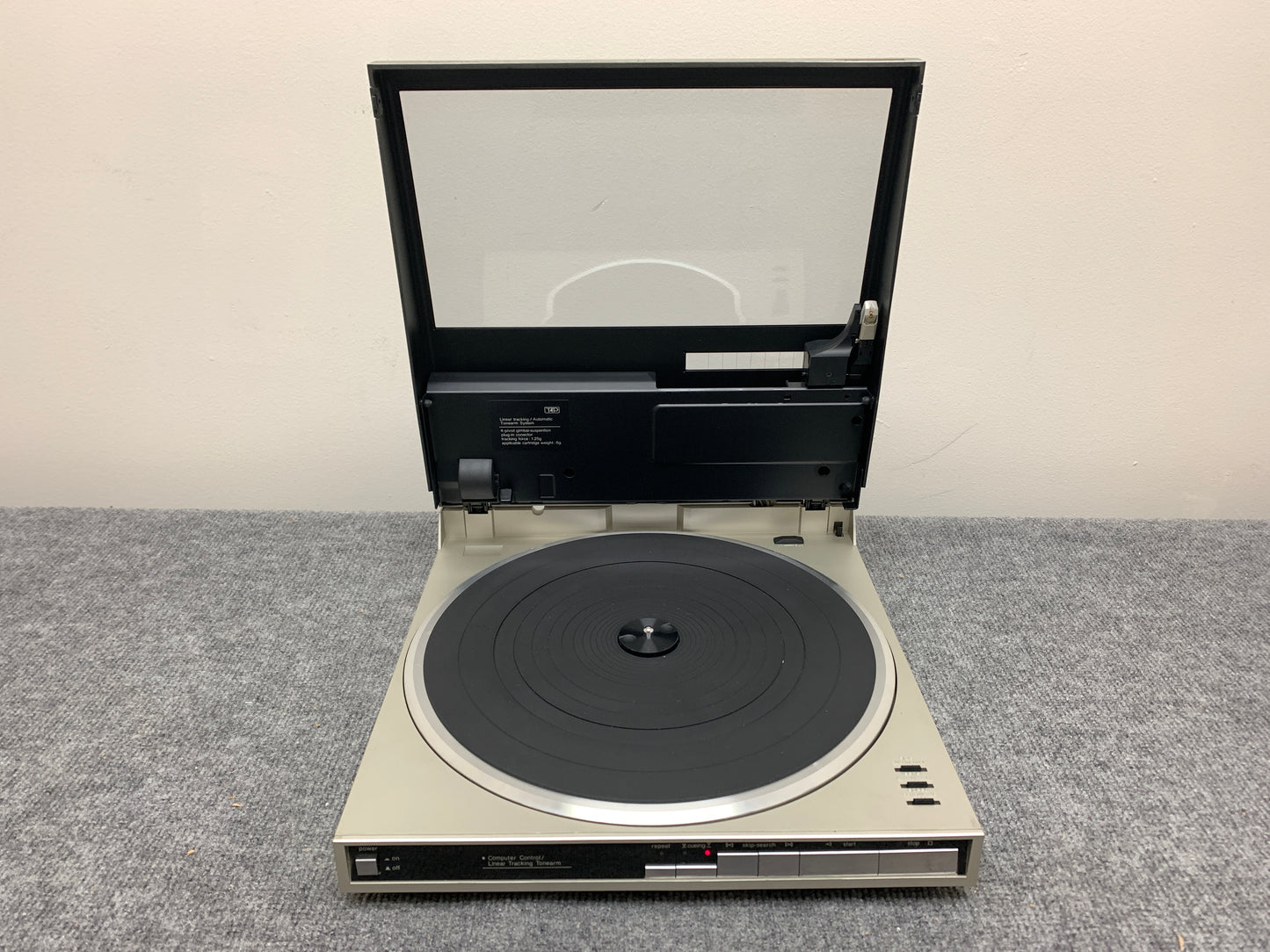 Technics SL-J1 Linear Tracking Turntable