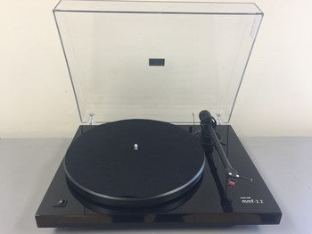 Music Hall mmf 2.2 Turntable