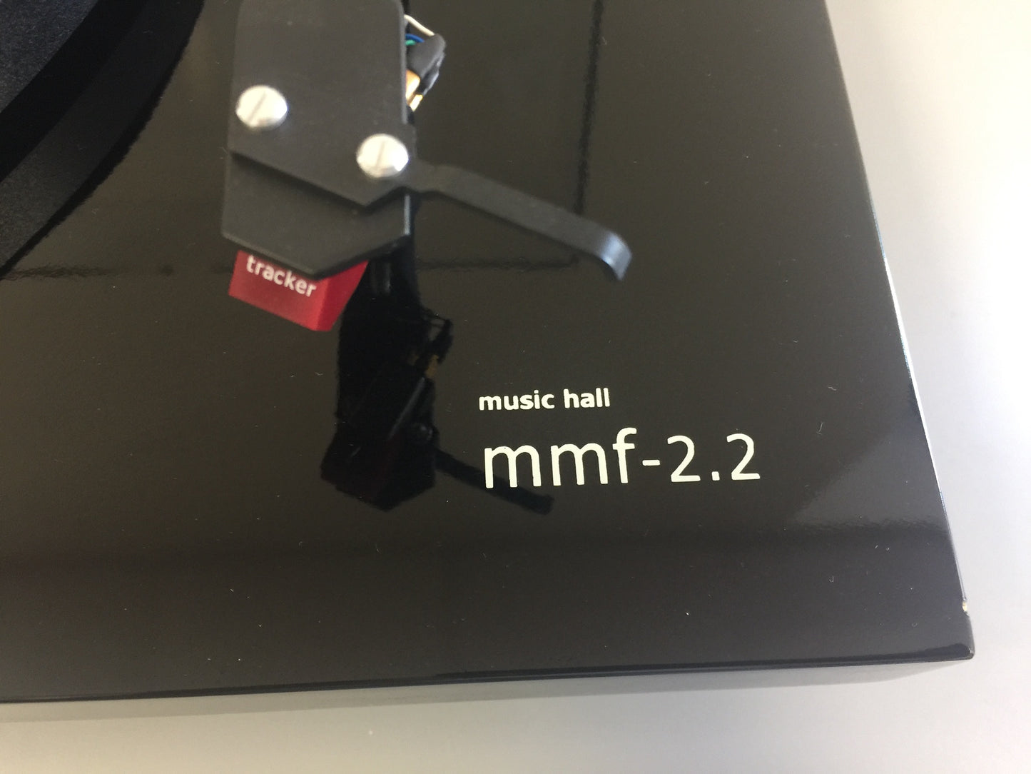 Music Hall mmf 2.2 Turntable