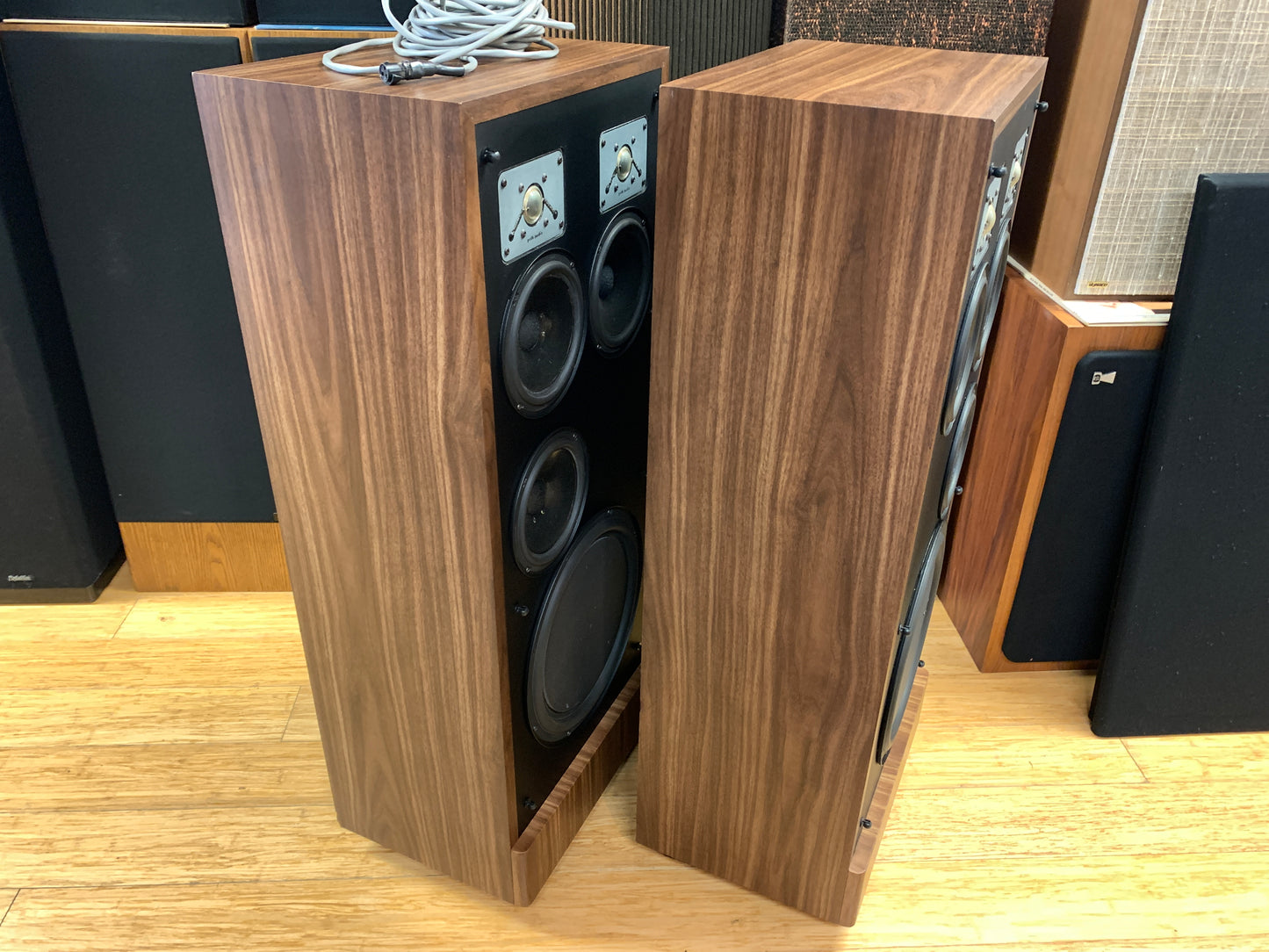 Polk Audio SDA II Floor Standing Speakers