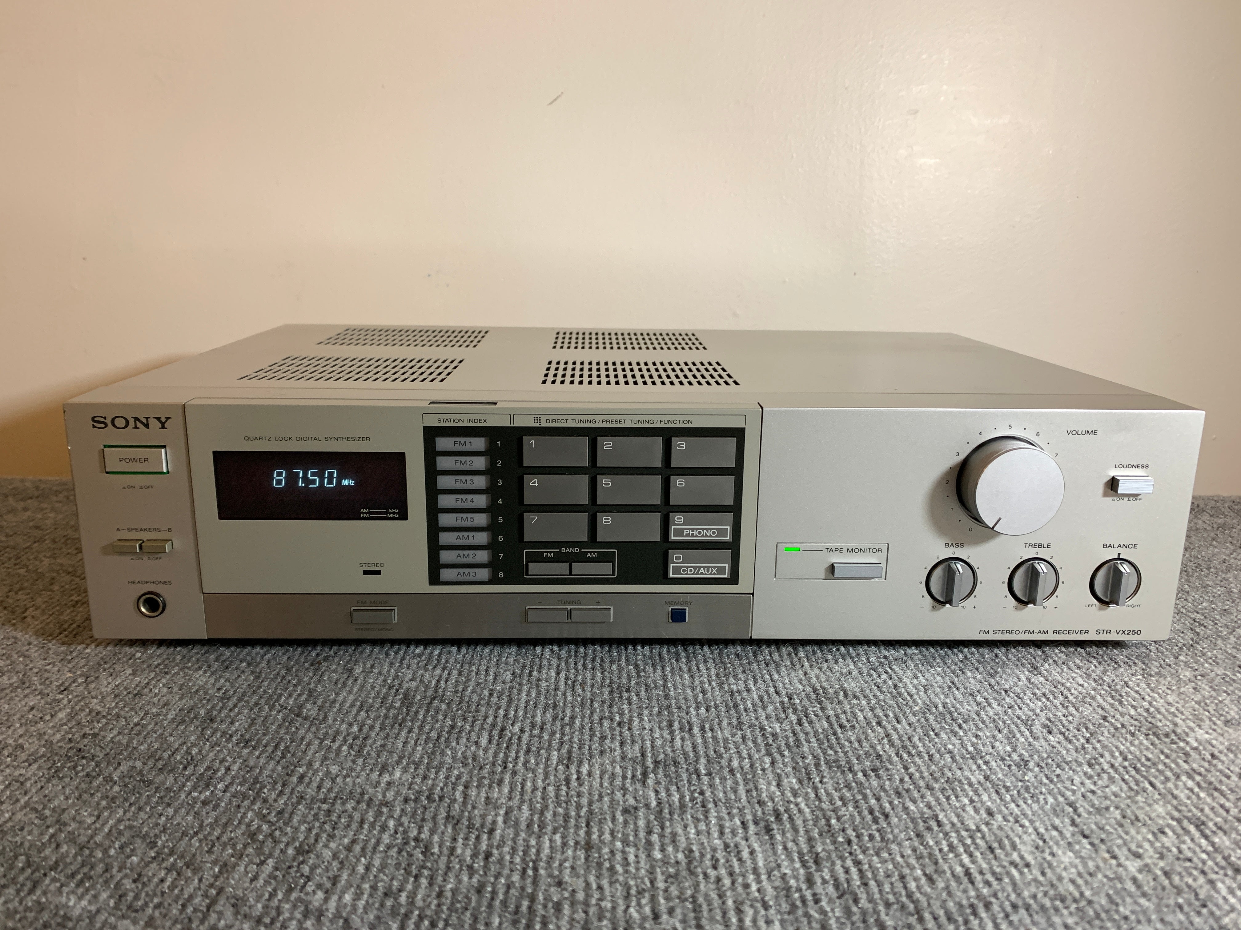 Vintage Sony STR-VX300 orders AM/FM Stereo Receiver Audio/Video Control Center