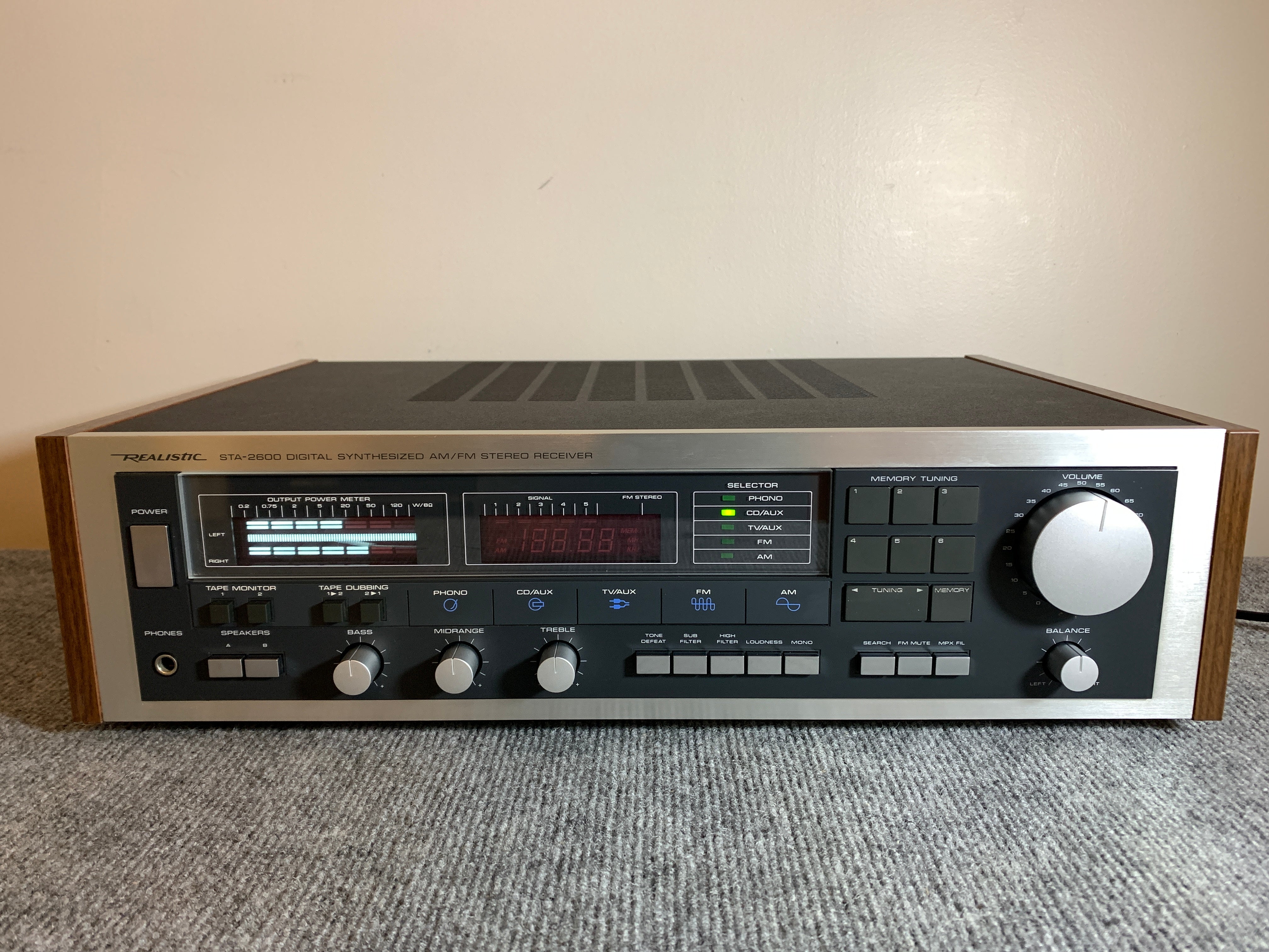 Sold Realistic sta740 receiver