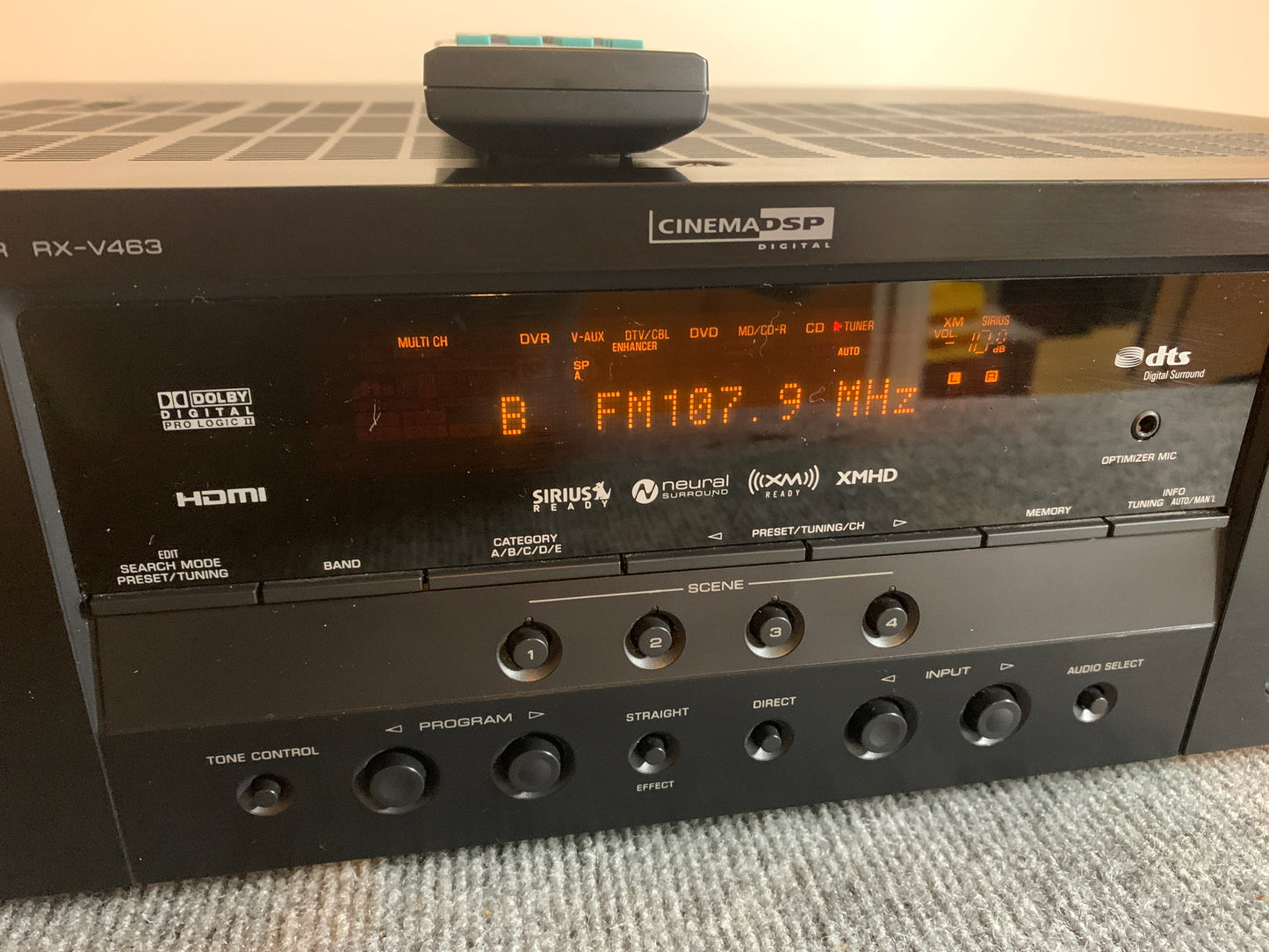 Yamaha RX-V463 Stereo receiver * Remote Control