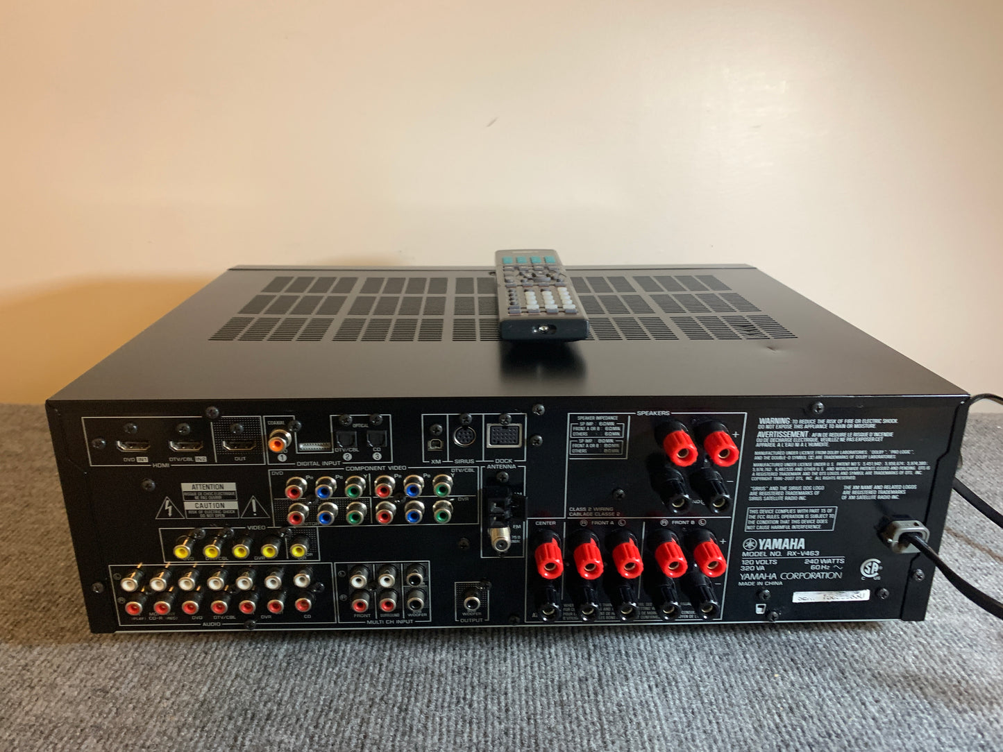 Yamaha RX-V463 Stereo receiver * Remote Control