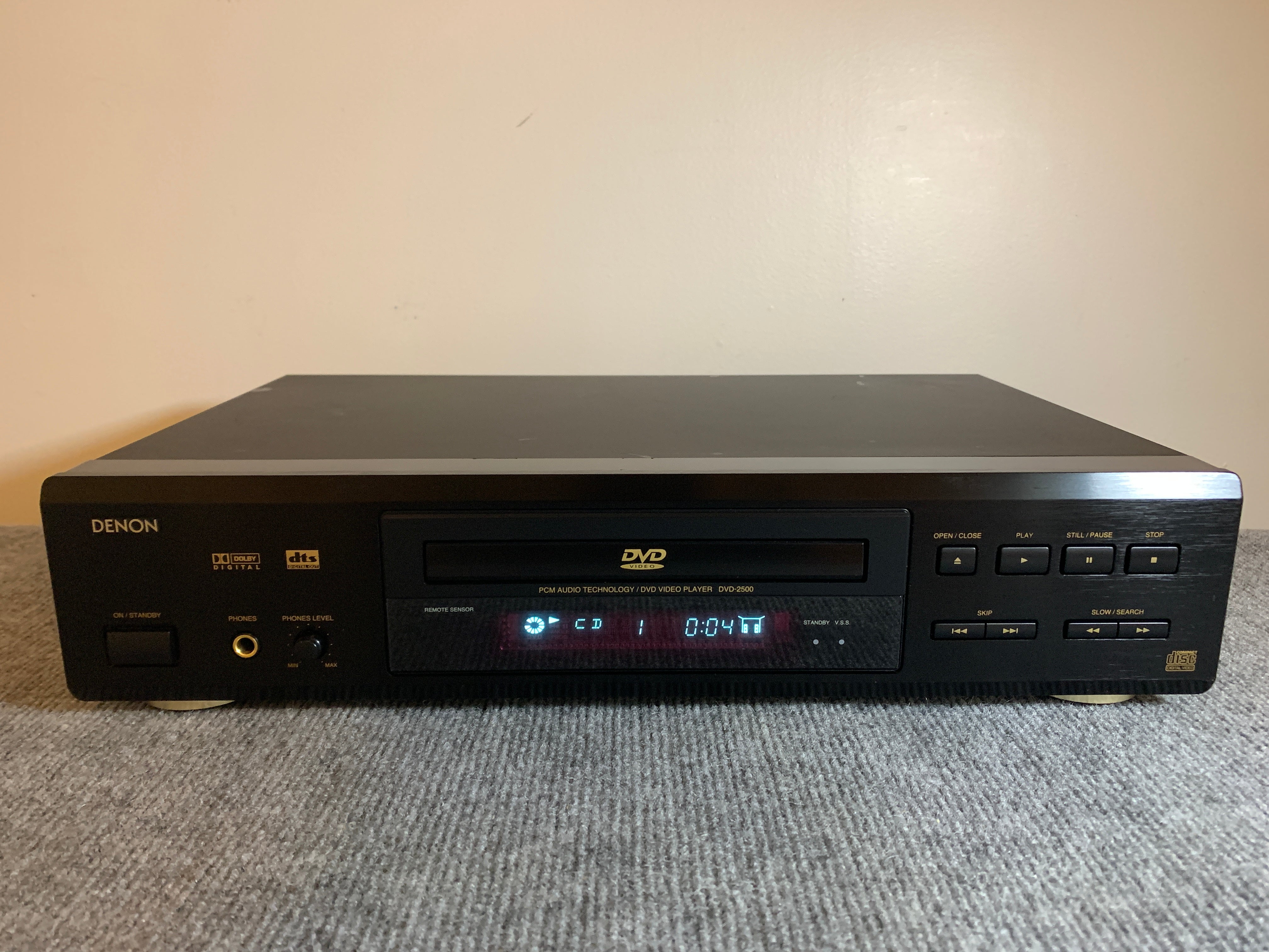 Denon DVD2500 DVD/CD Player – The Turntable Store