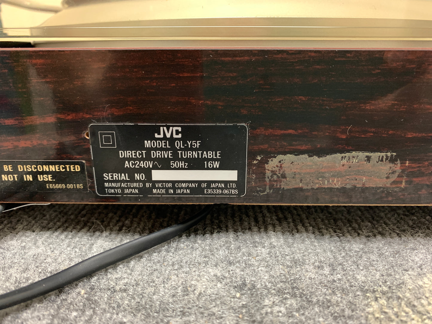 JVC QL-Y5F Direct Drive Turntable