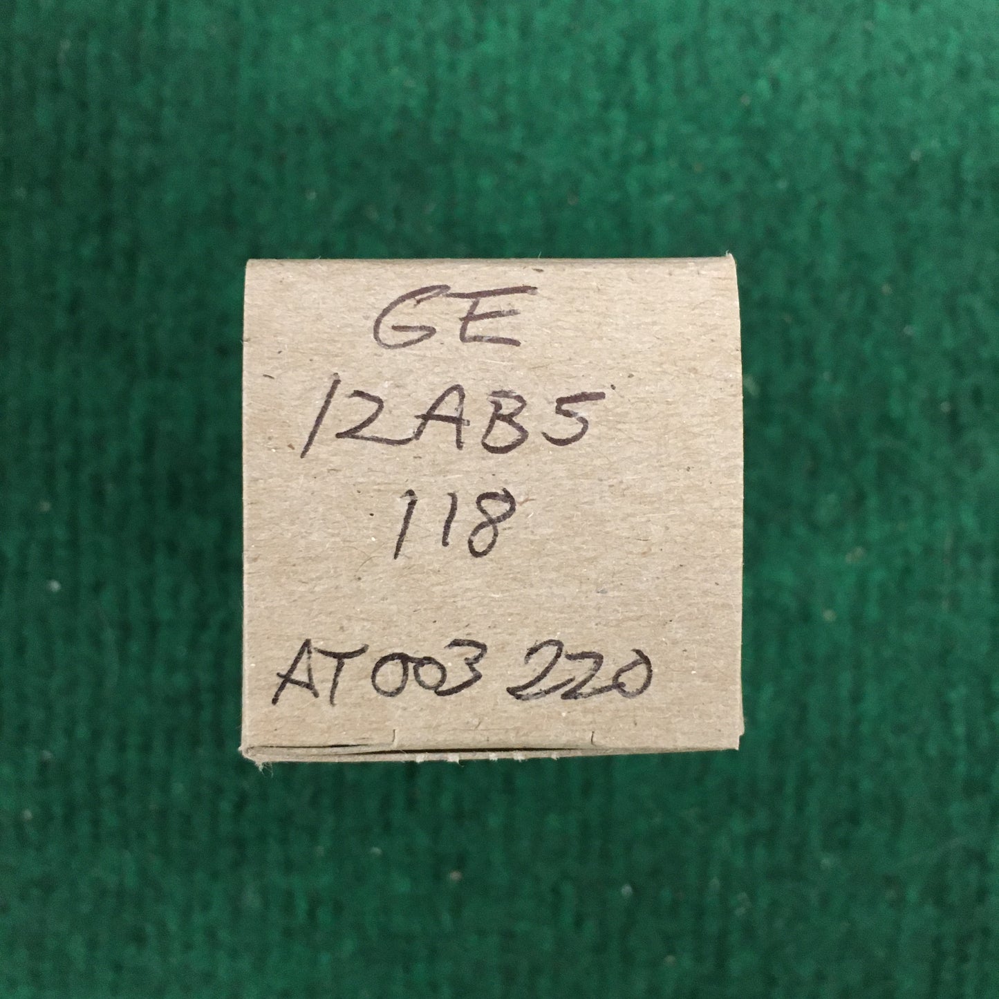 GE * 12AB5 Tube * Tested 118