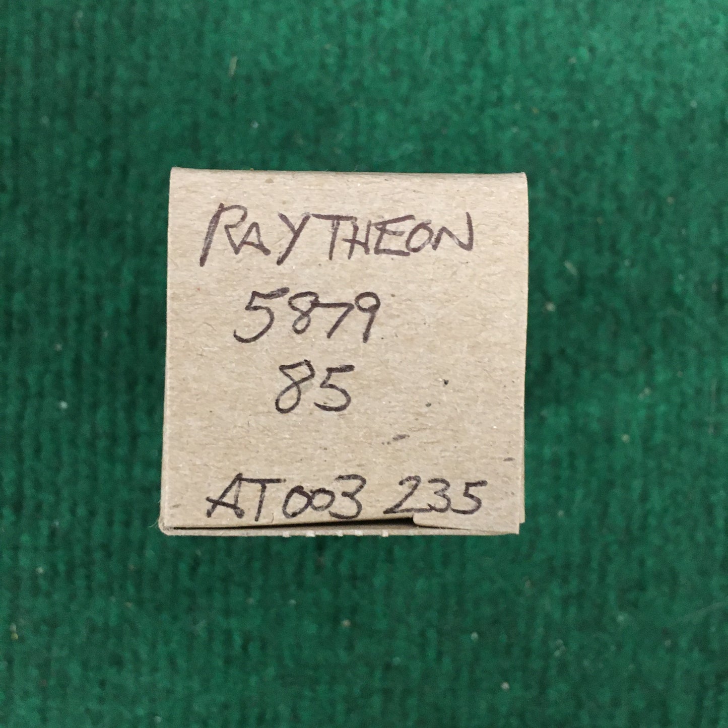 Raytheon * 5879 Tube * Tested 85