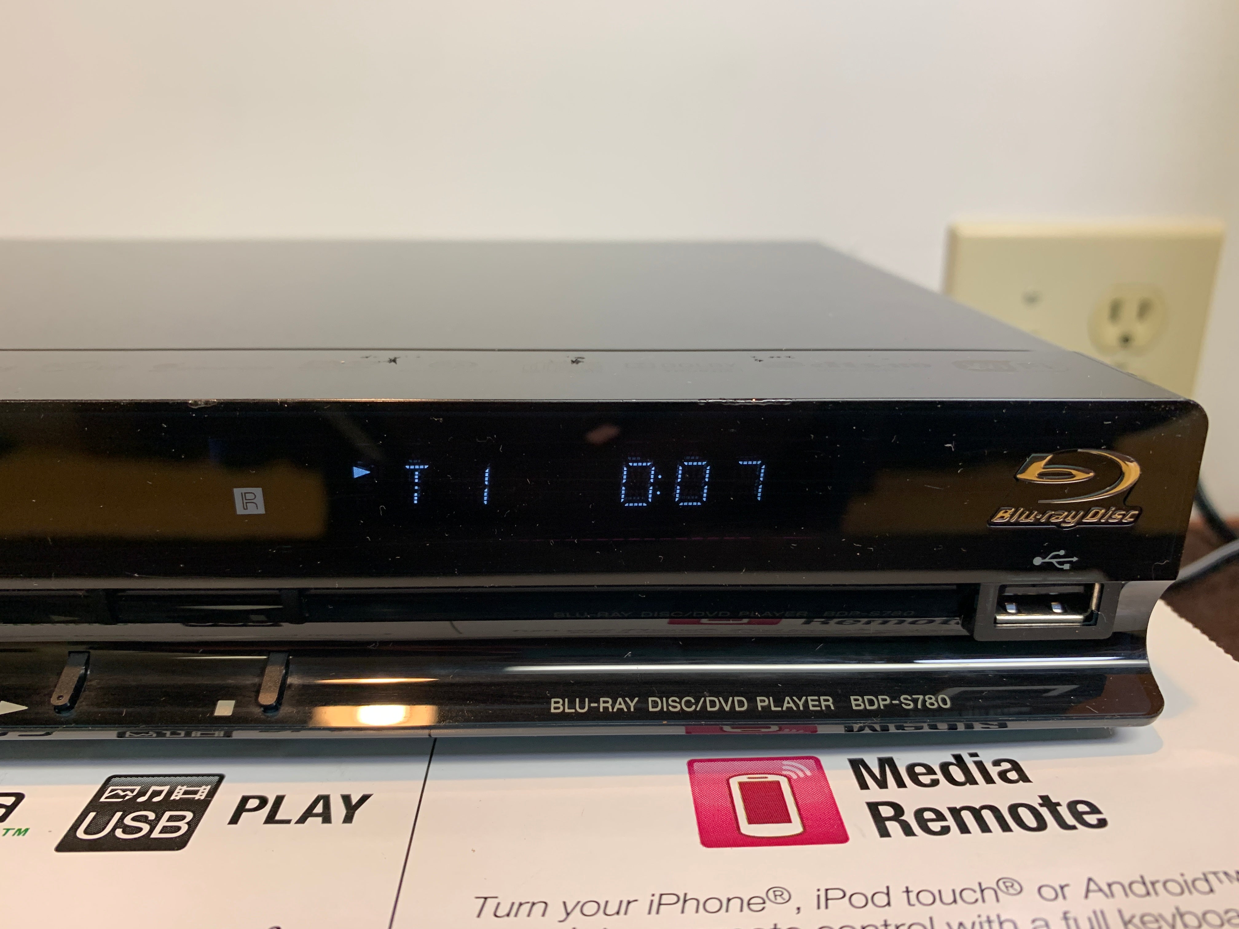 Sony Streaming Audio Blu-Ray selling Player - Bl