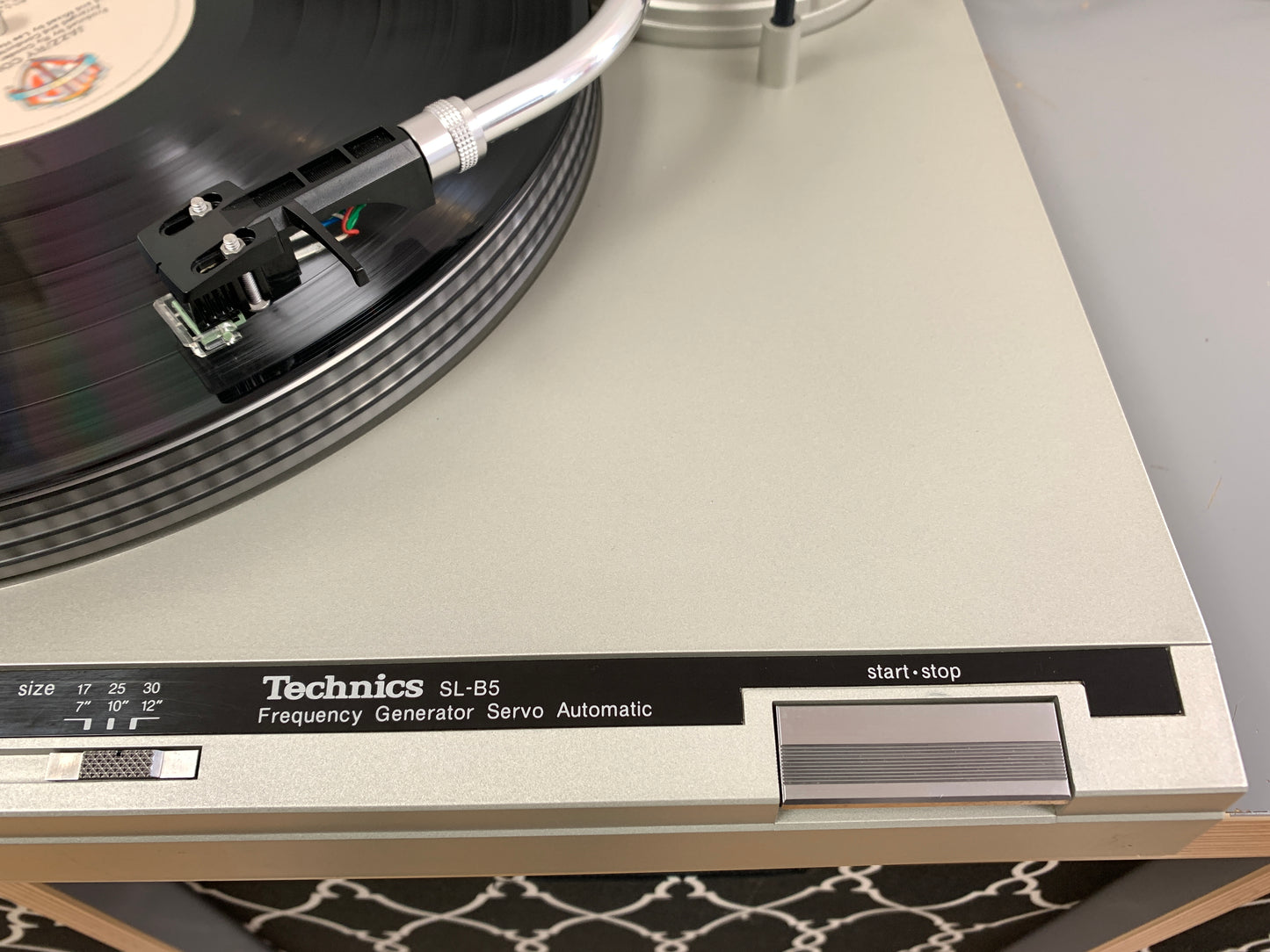 Technics SL-B5 Fully Automatic Record Changer 1980 * Shure Cartridge