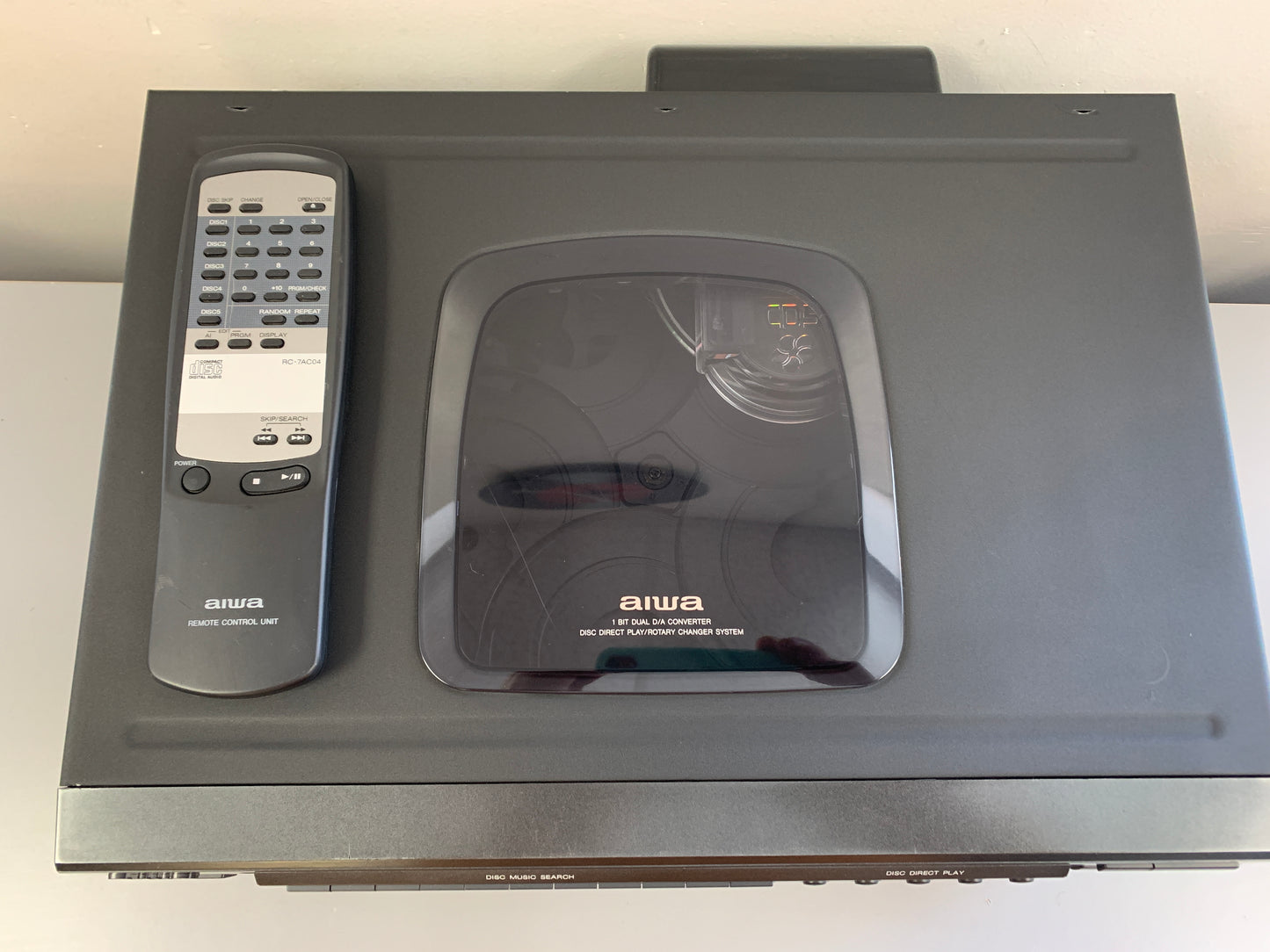 Aiwa XC-37MU CD Carousel 5 Discs * Remote