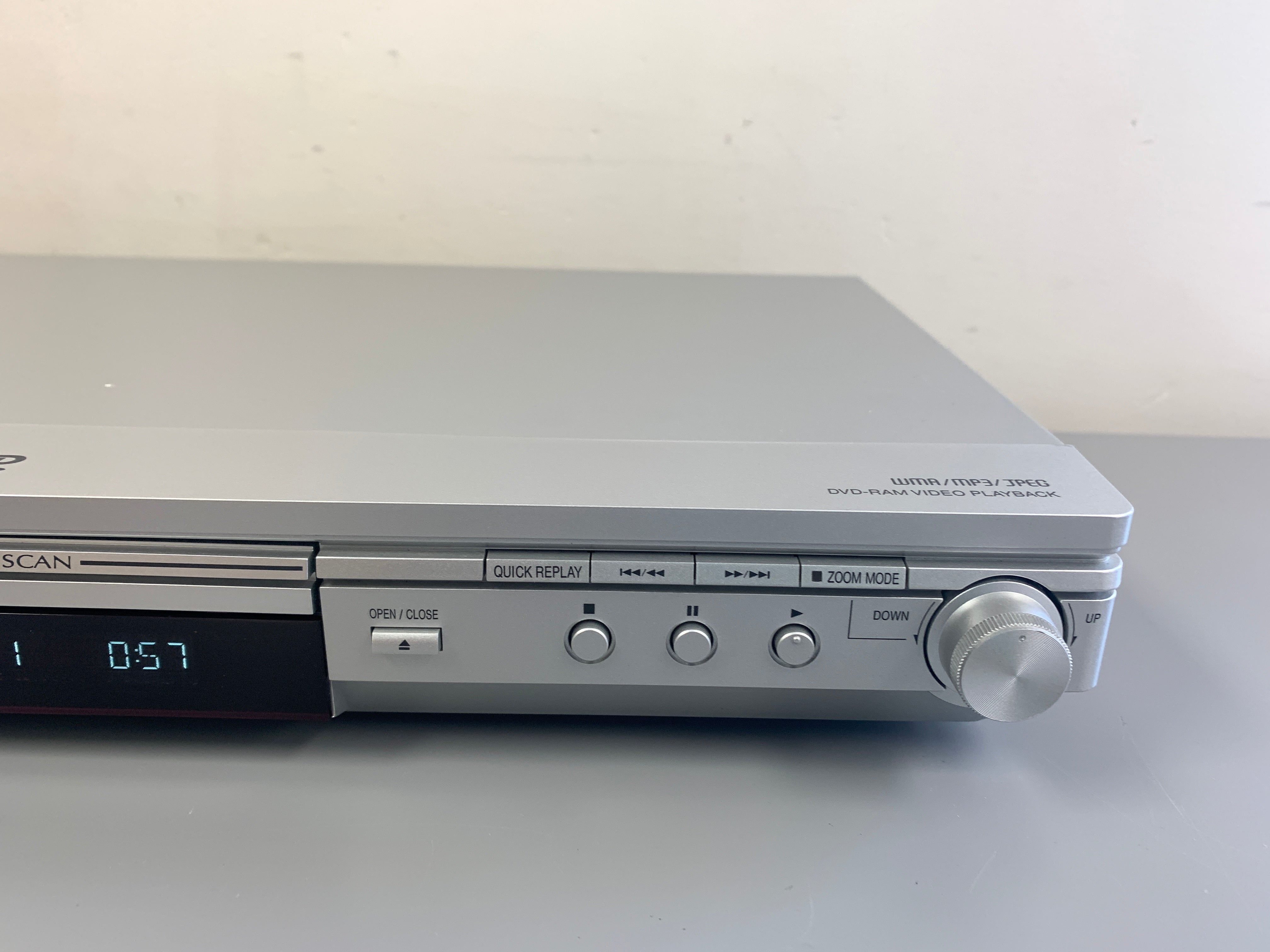 Panasonic DVD-S35 CD/DVD Player – The Turntable Store