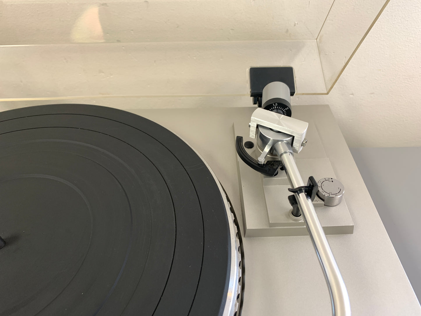 JVC QL-A5 Direct Drive Quartz Locked Turntable