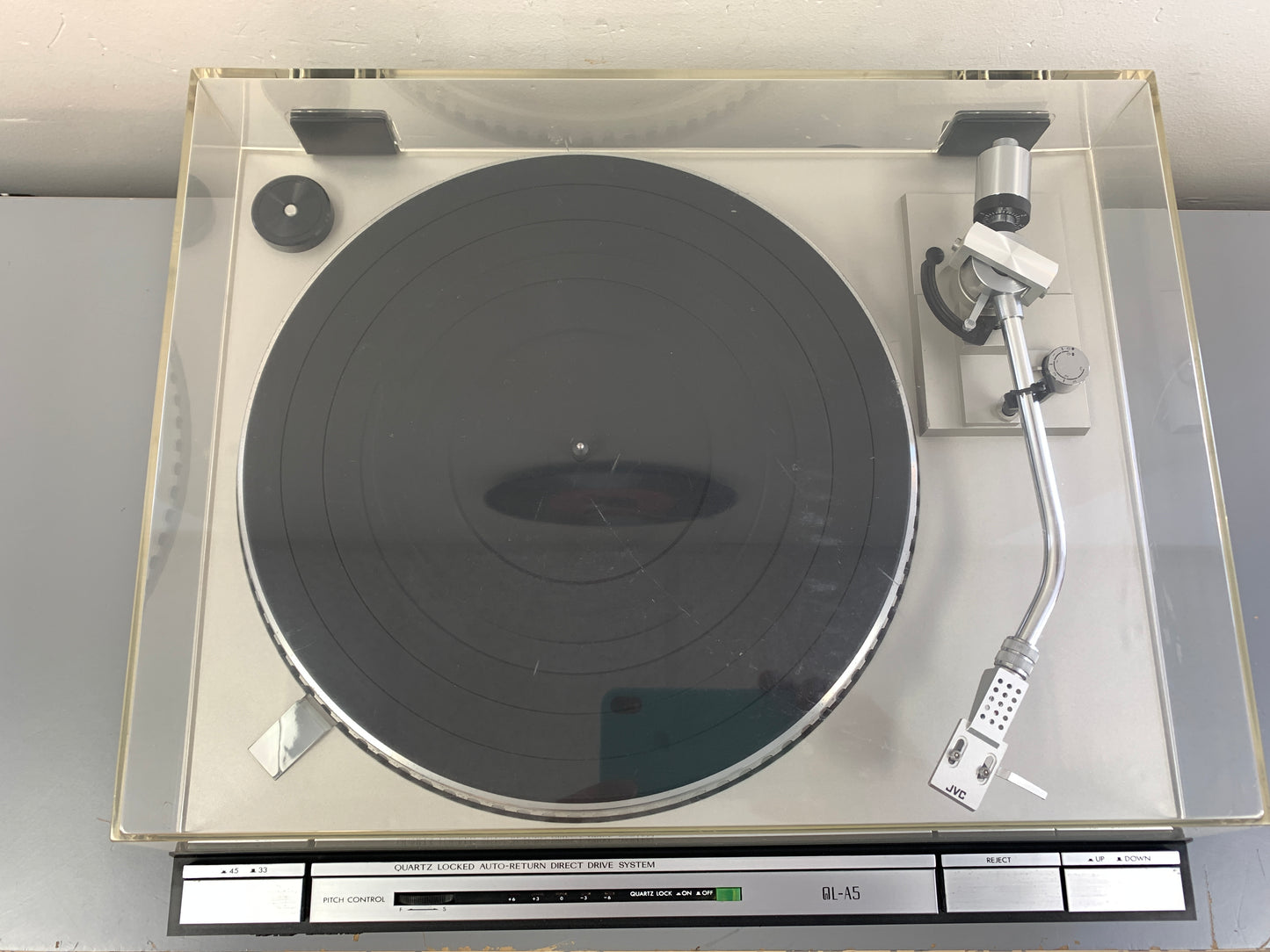 JVC QL-A5 Direct Drive Quartz Locked Turntable