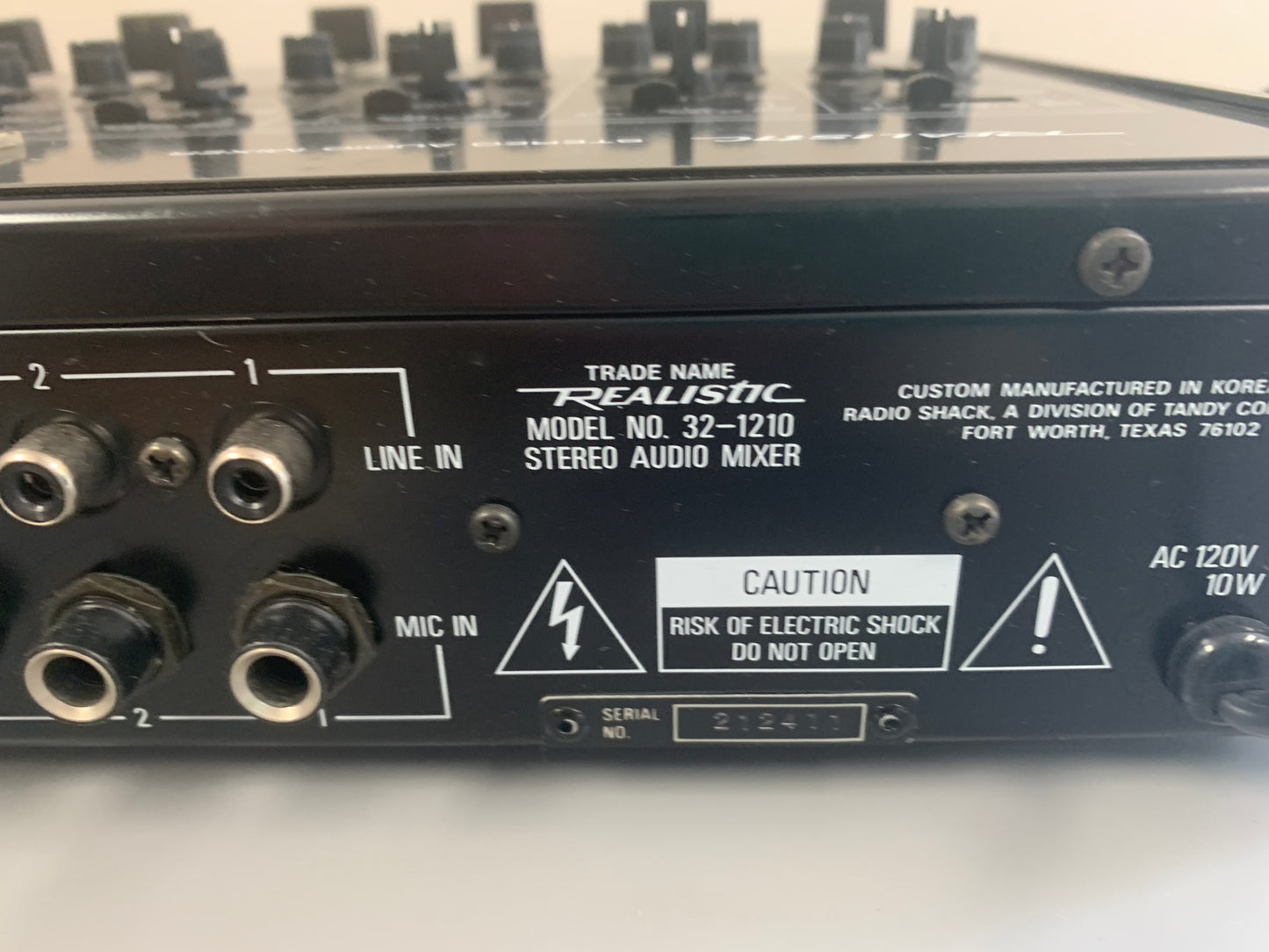 Realistic Stereo 32-1210 Mixer with Phono Inputs