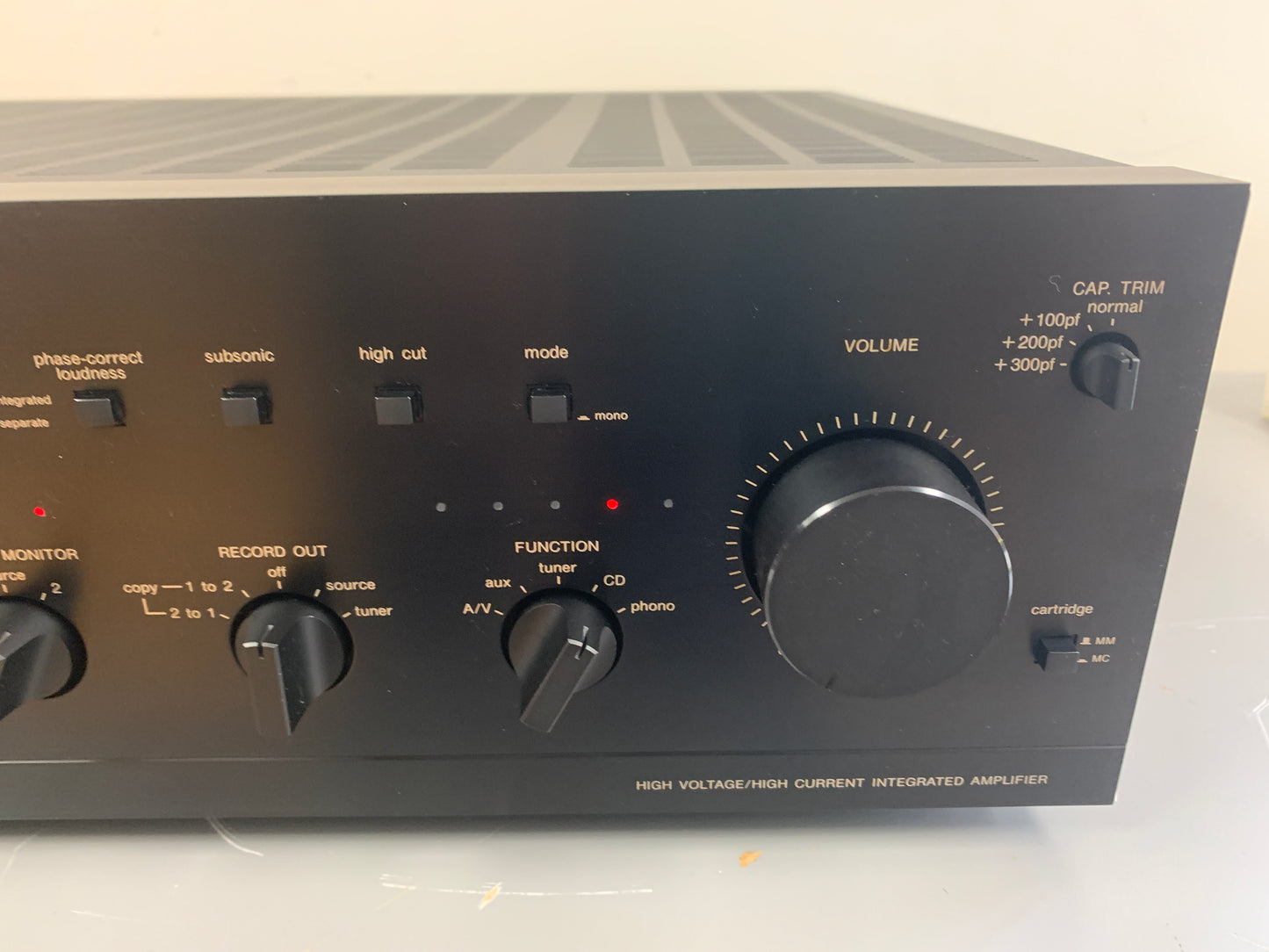 Harman Kardon PM655VXi  Integrated Amplifier