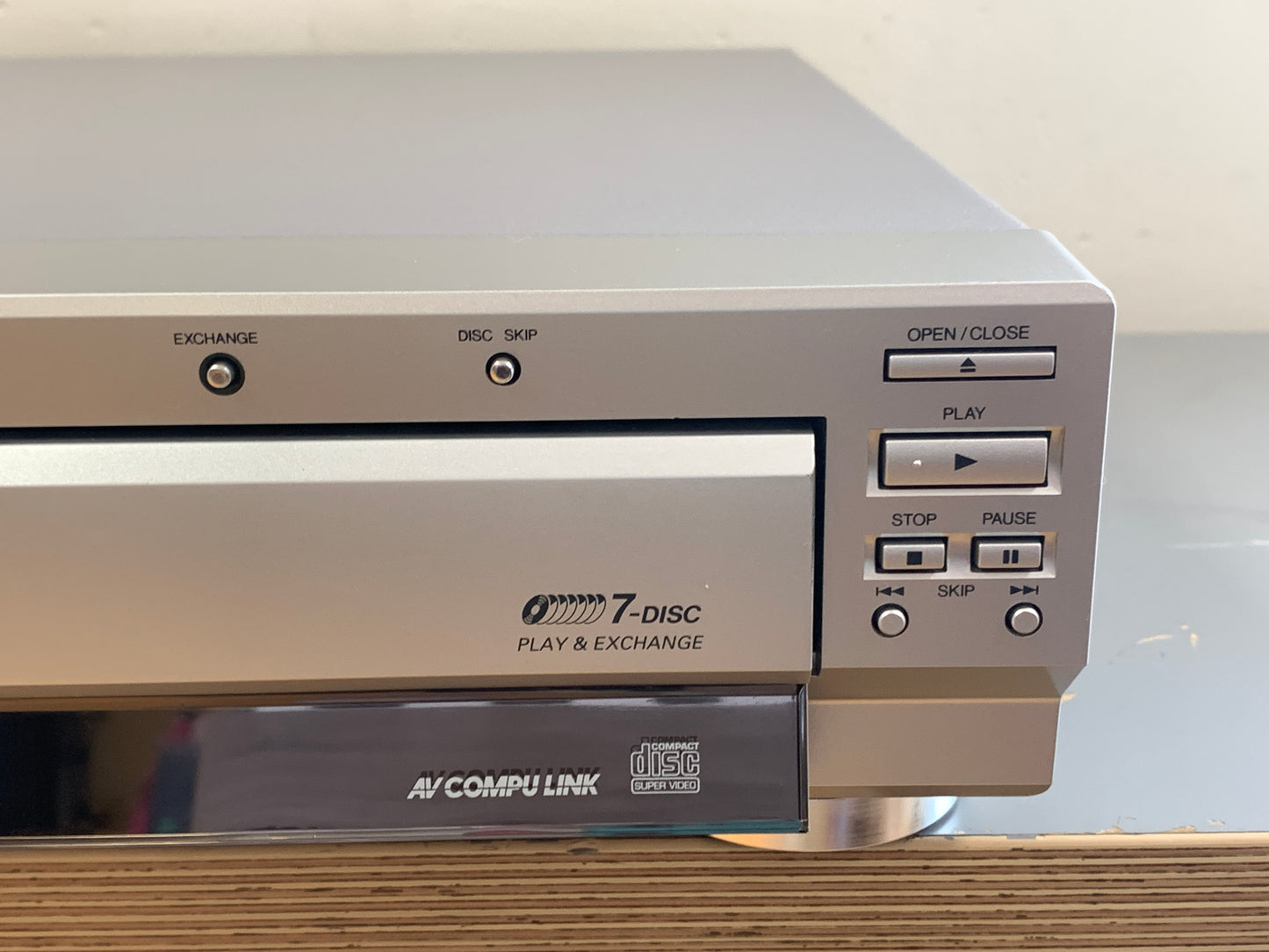 JVC XV-FA902 DVD/CD Carousel * 7 Discs