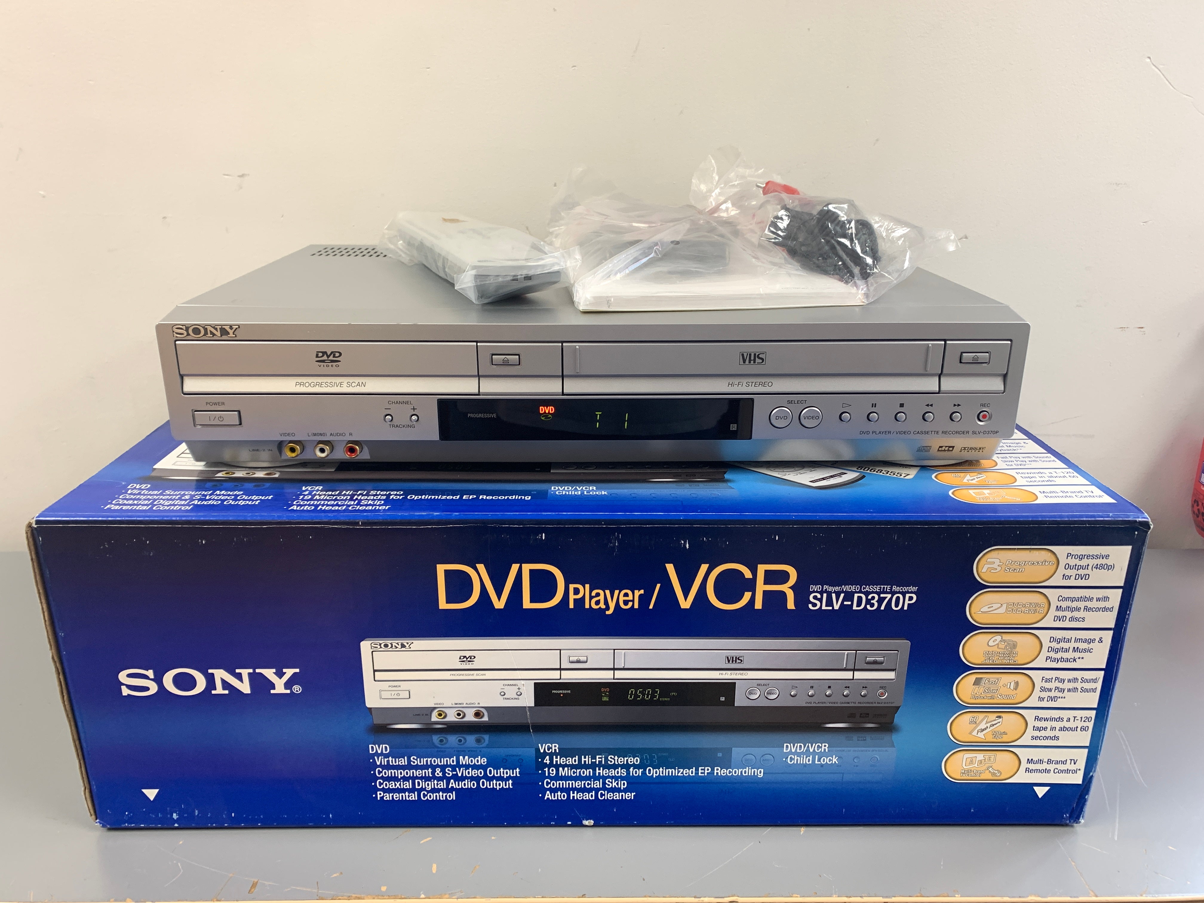 Sony DVD/VHS hotsell Combo player