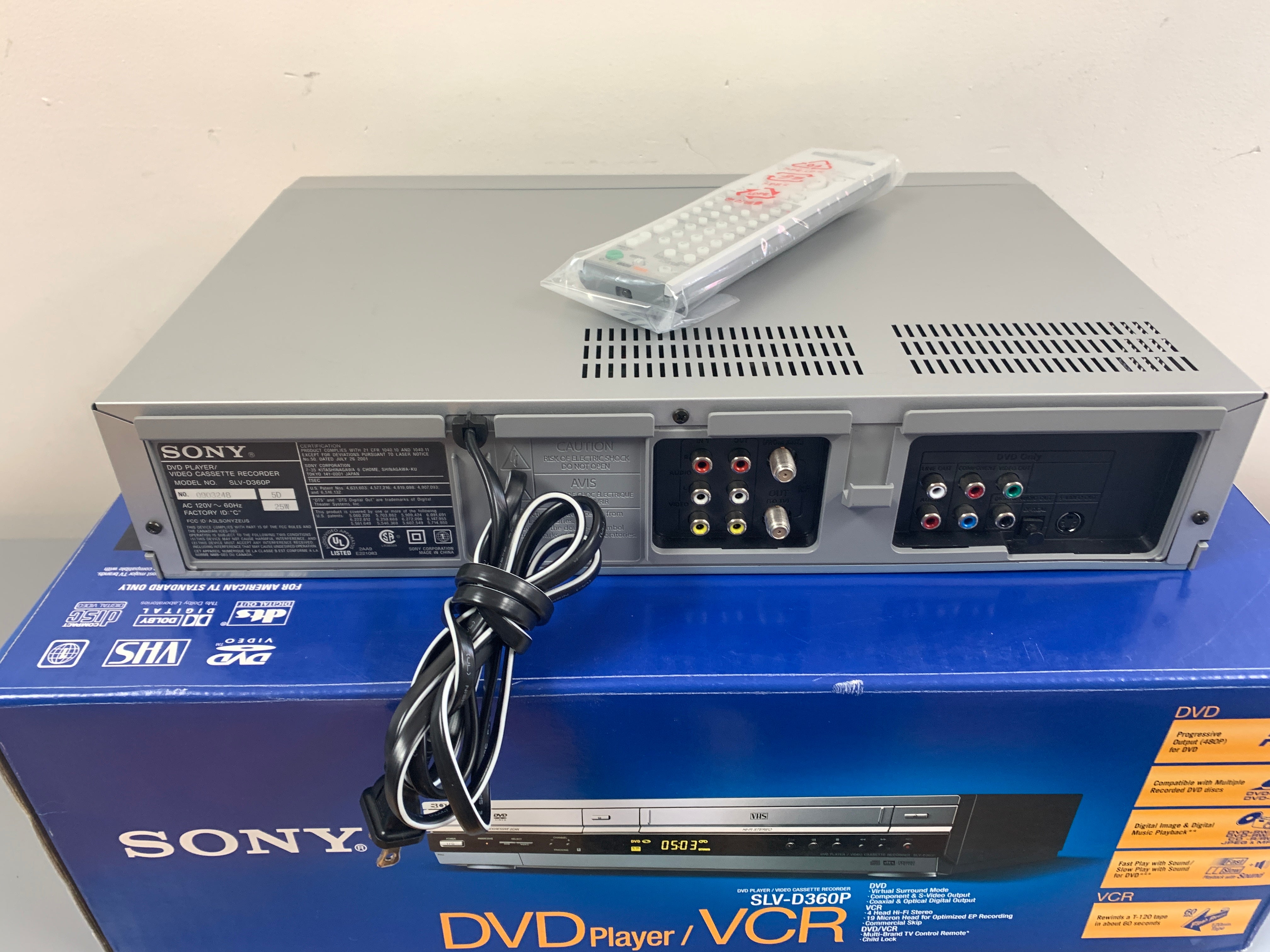 Sony SLV-360P shops VCR/DVD Player