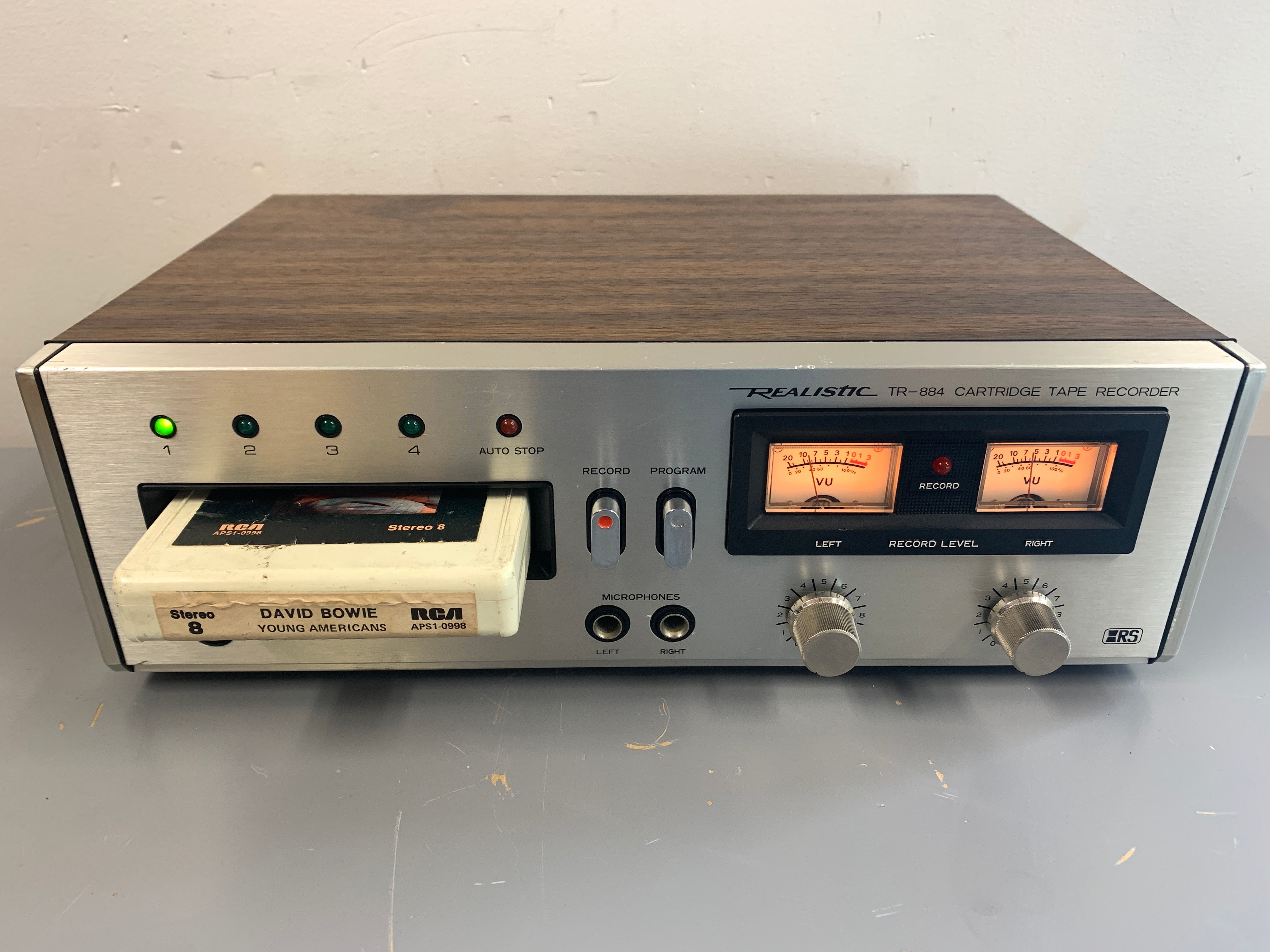 8 TRACK good PLAYER / RECORDER SERVICED