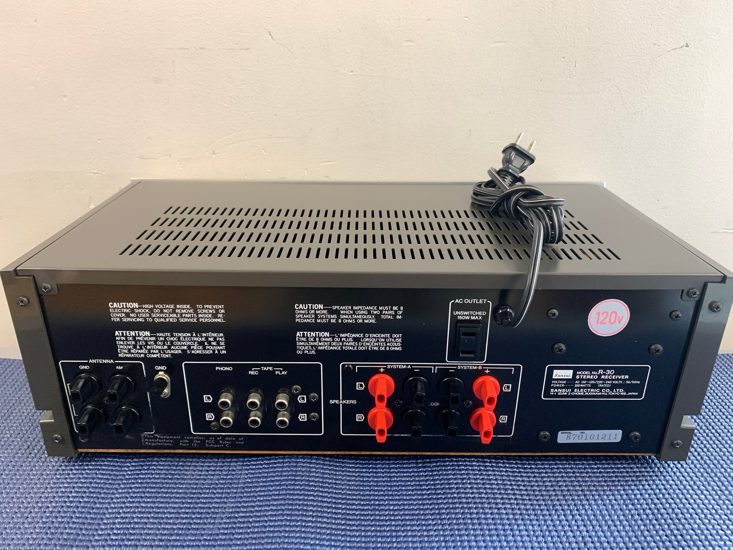 Sansui R-30 Stereo Receiver * 25W RMS * 1980