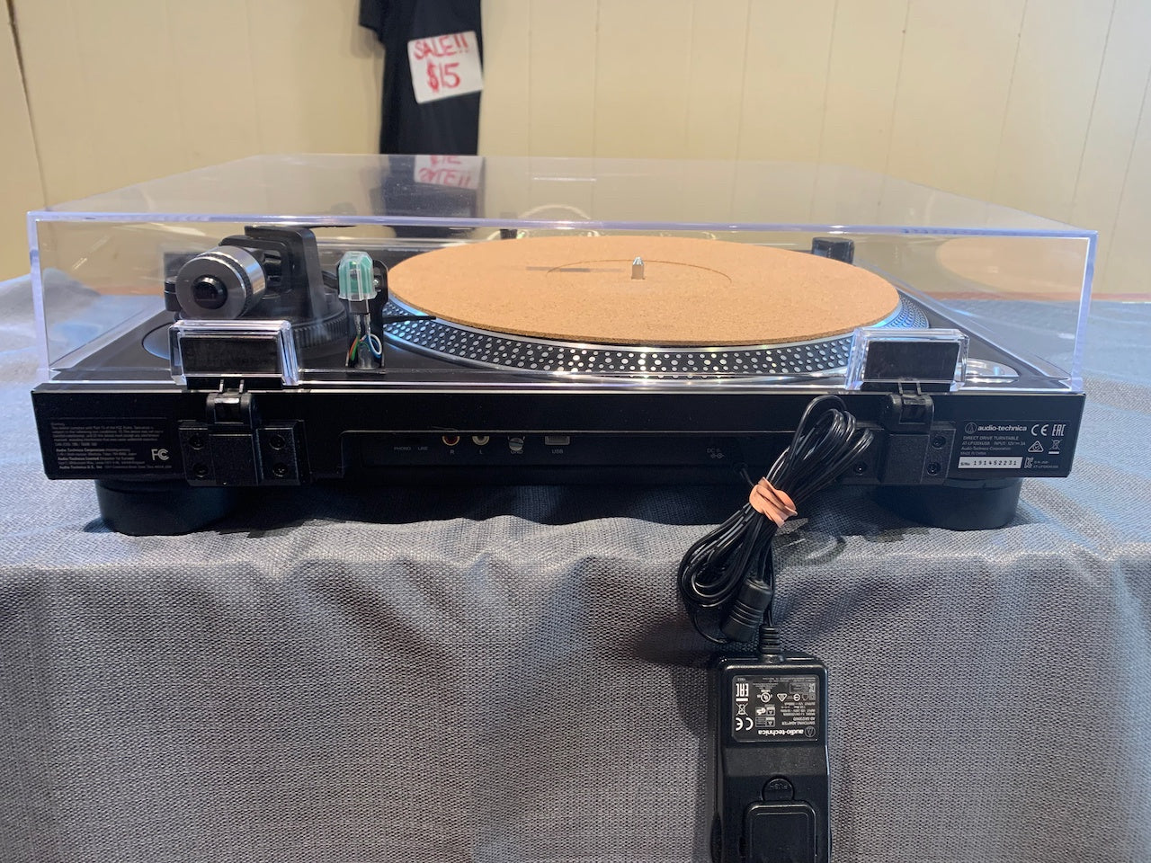 Audio Technica AT-LP120XLUSB Direct Drive Turntable