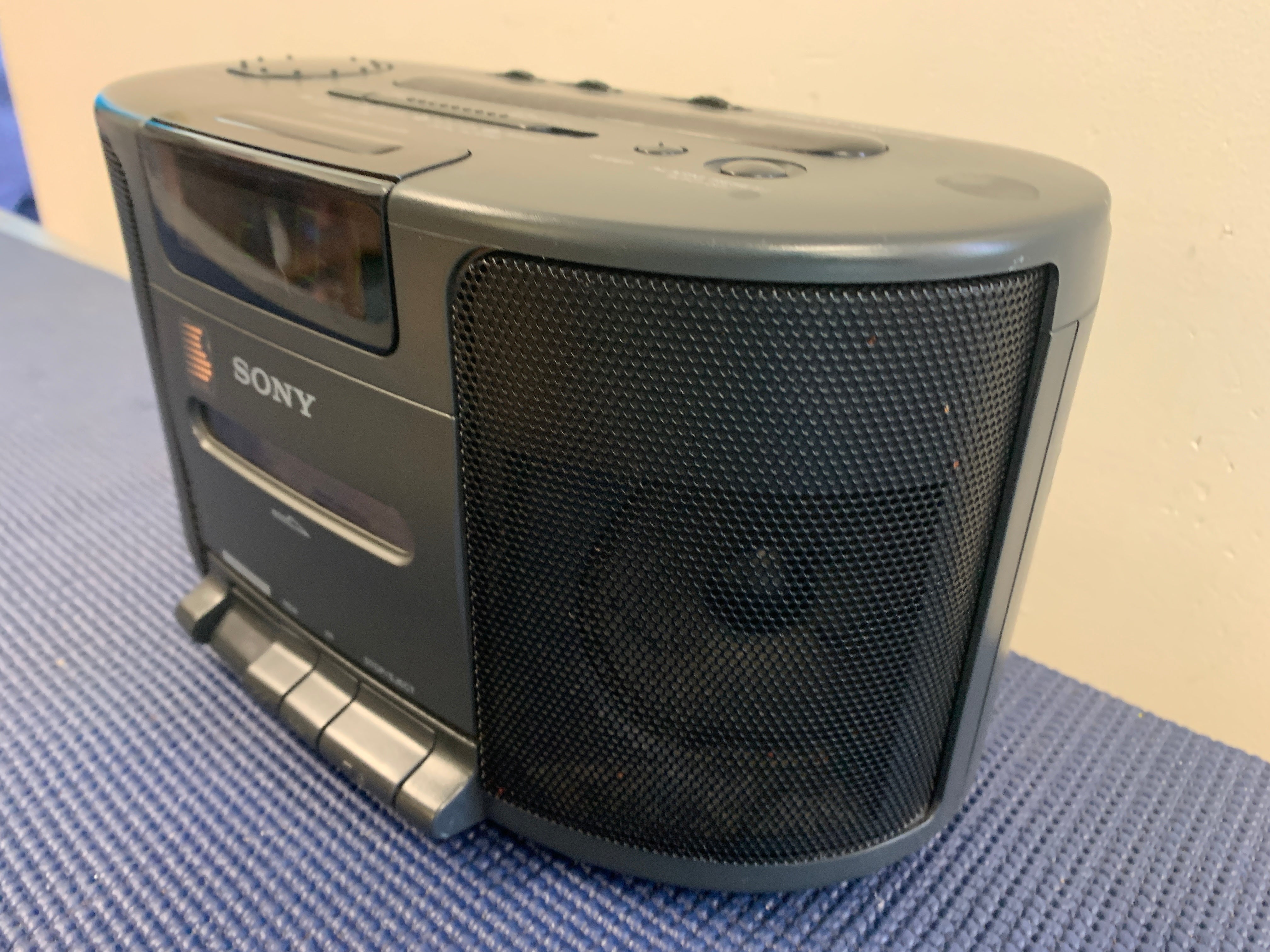 Vintage 1991 Sony ICF-CS650 AM/FM Stereo Digital Clock Radio Cassette selling Player VGC