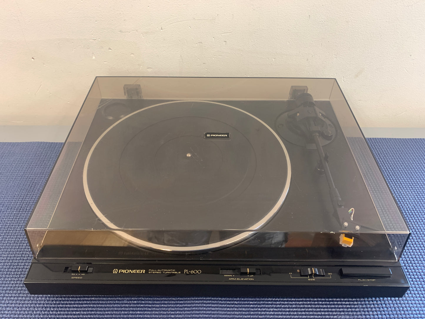 Pioneer PL-600 Belt Drive Turntable